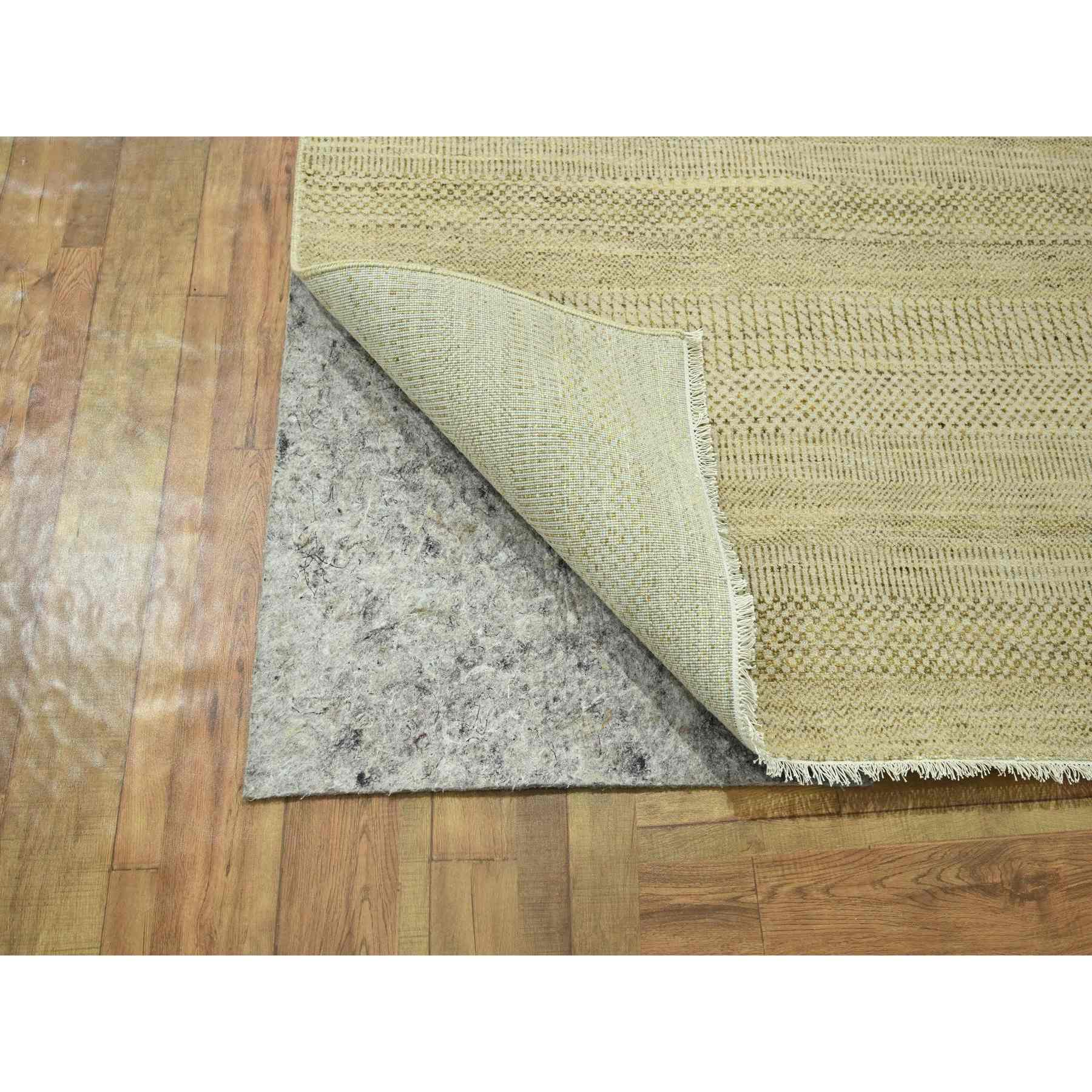 Modern-and-Contemporary-Hand-Knotted-Rug-381705