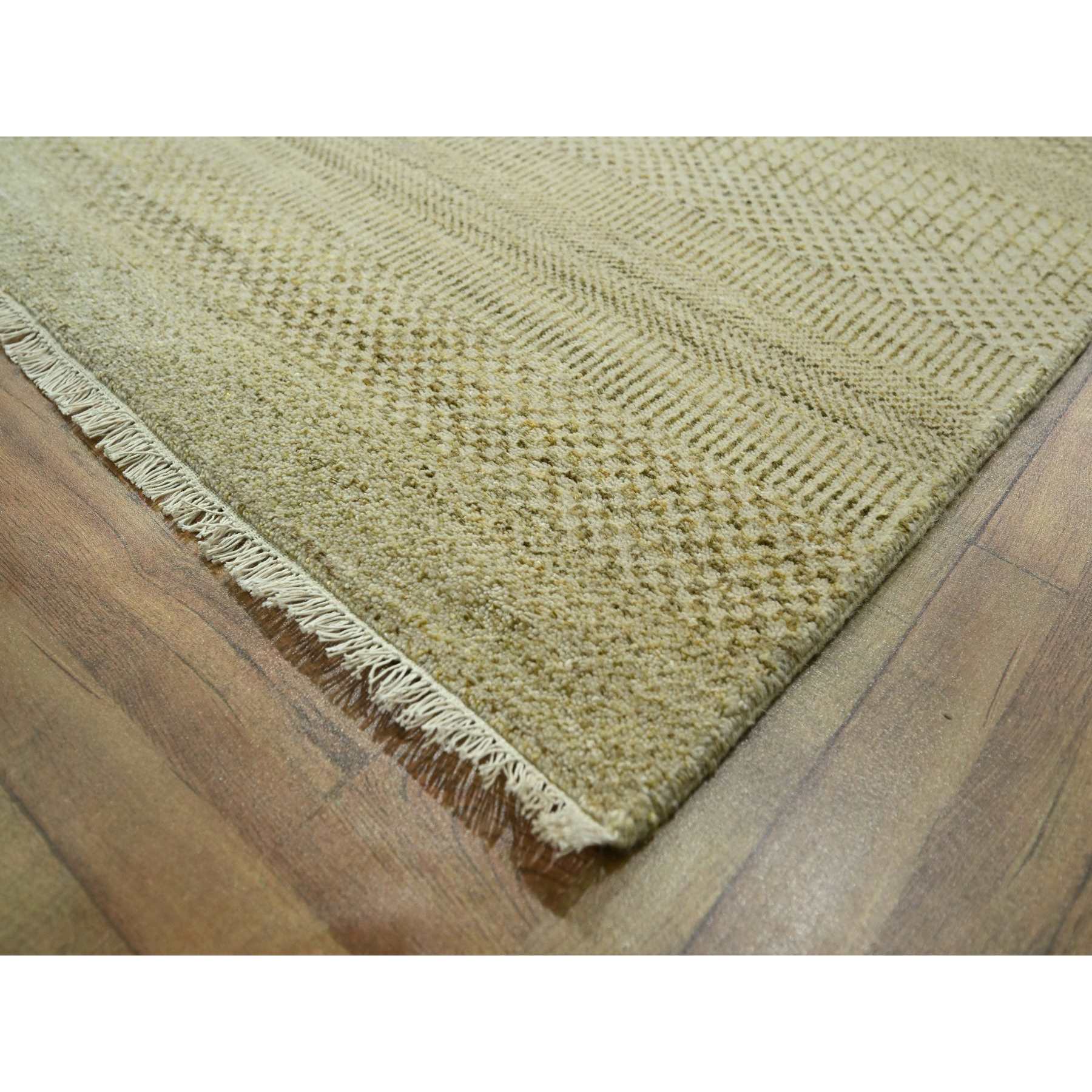 Modern-and-Contemporary-Hand-Knotted-Rug-381705