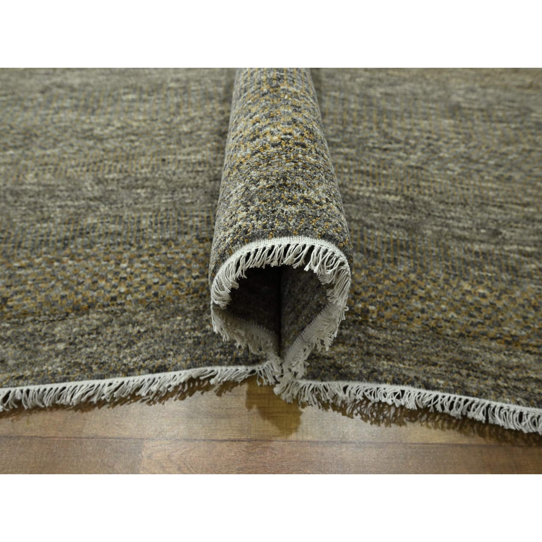 Modern-and-Contemporary-Hand-Knotted-Rug-381720