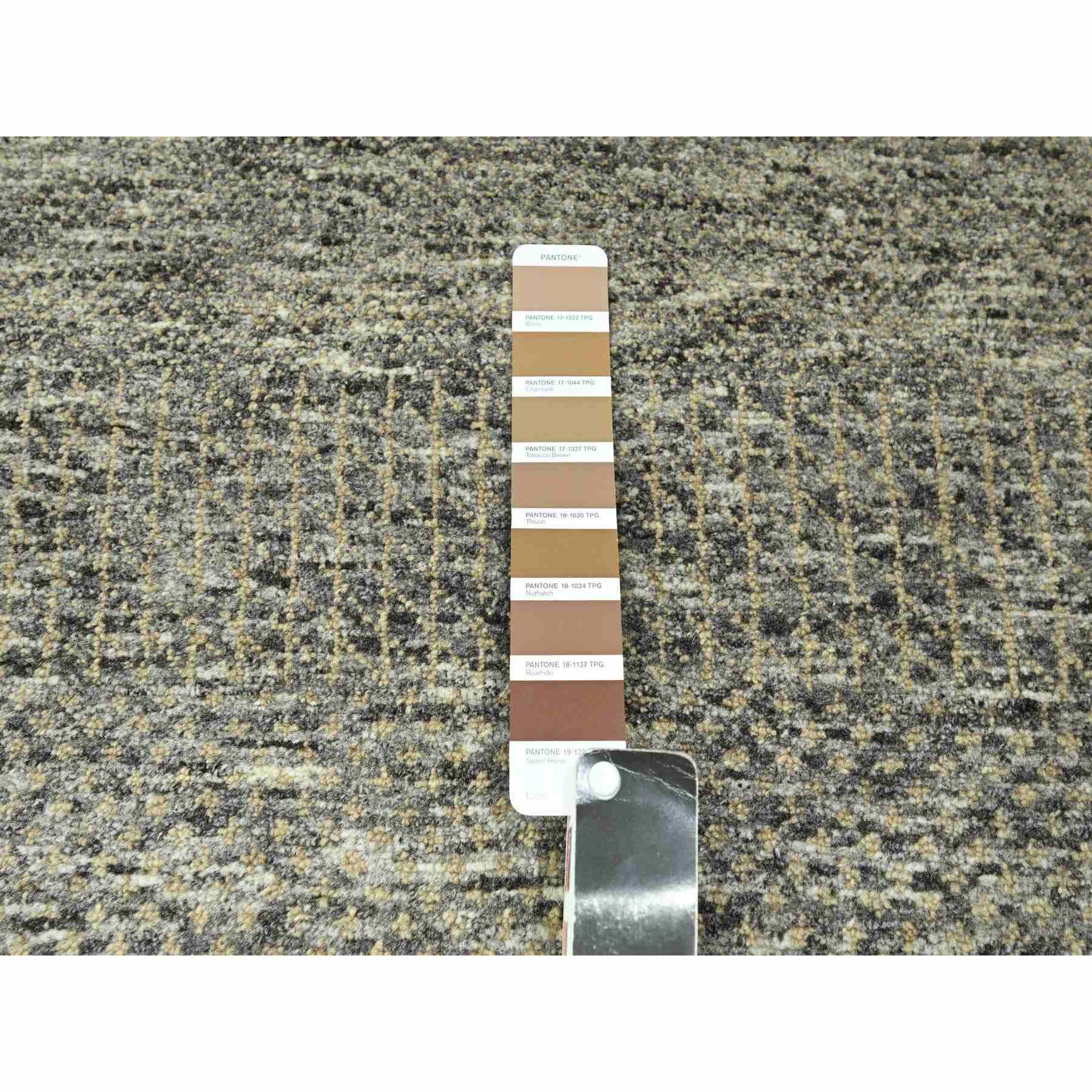 Modern-and-Contemporary-Hand-Knotted-Rug-381725