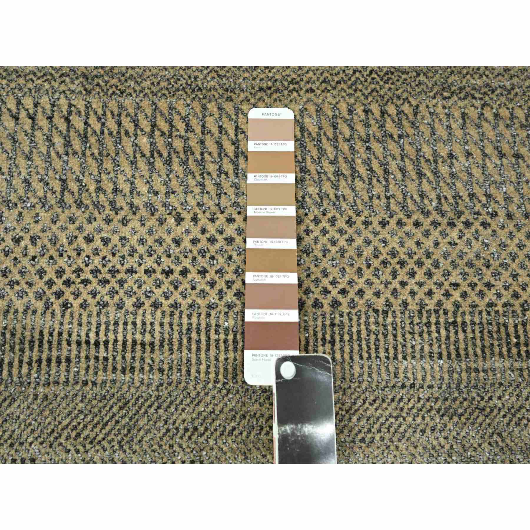 Modern-and-Contemporary-Hand-Knotted-Rug-381740