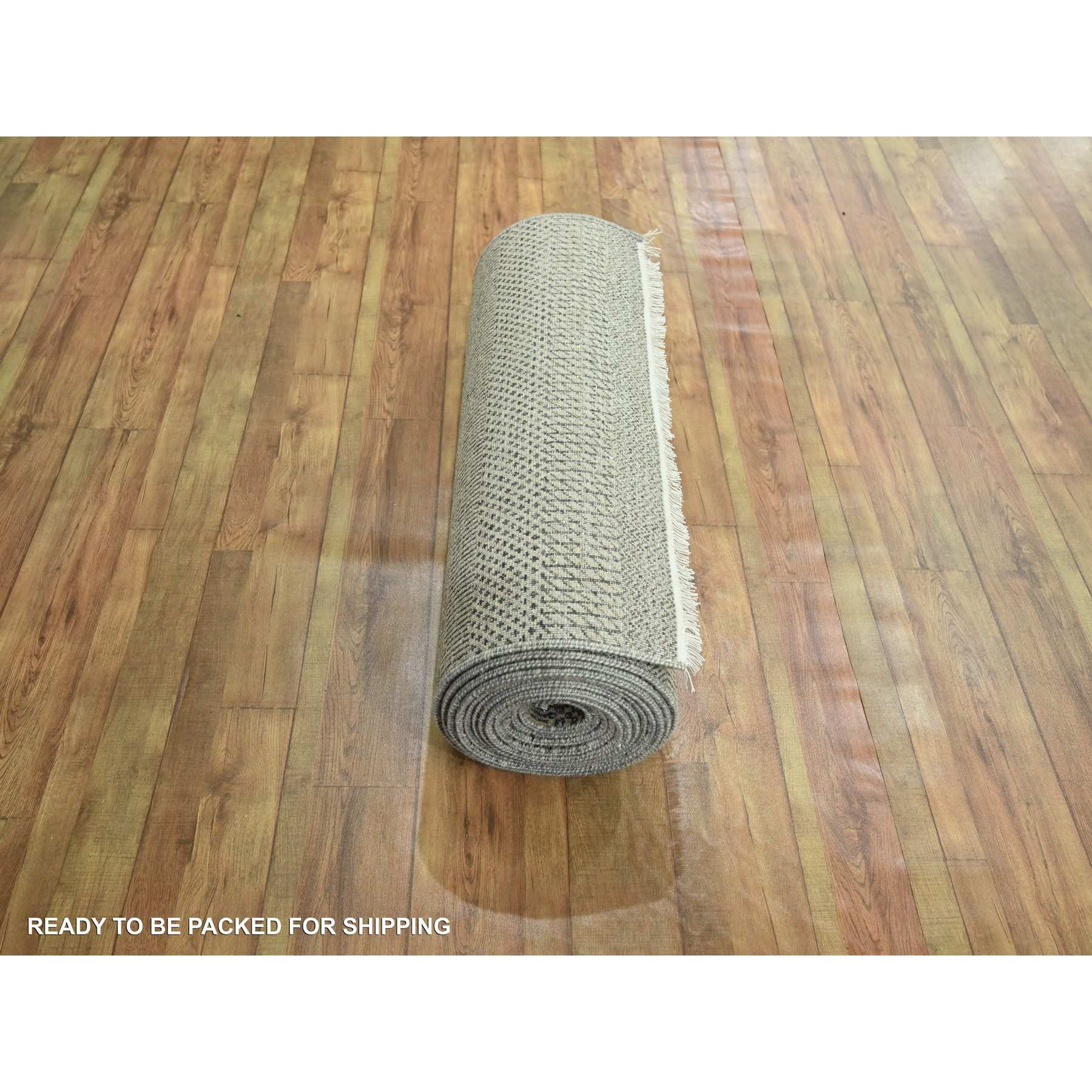 Modern-and-Contemporary-Hand-Knotted-Rug-381740