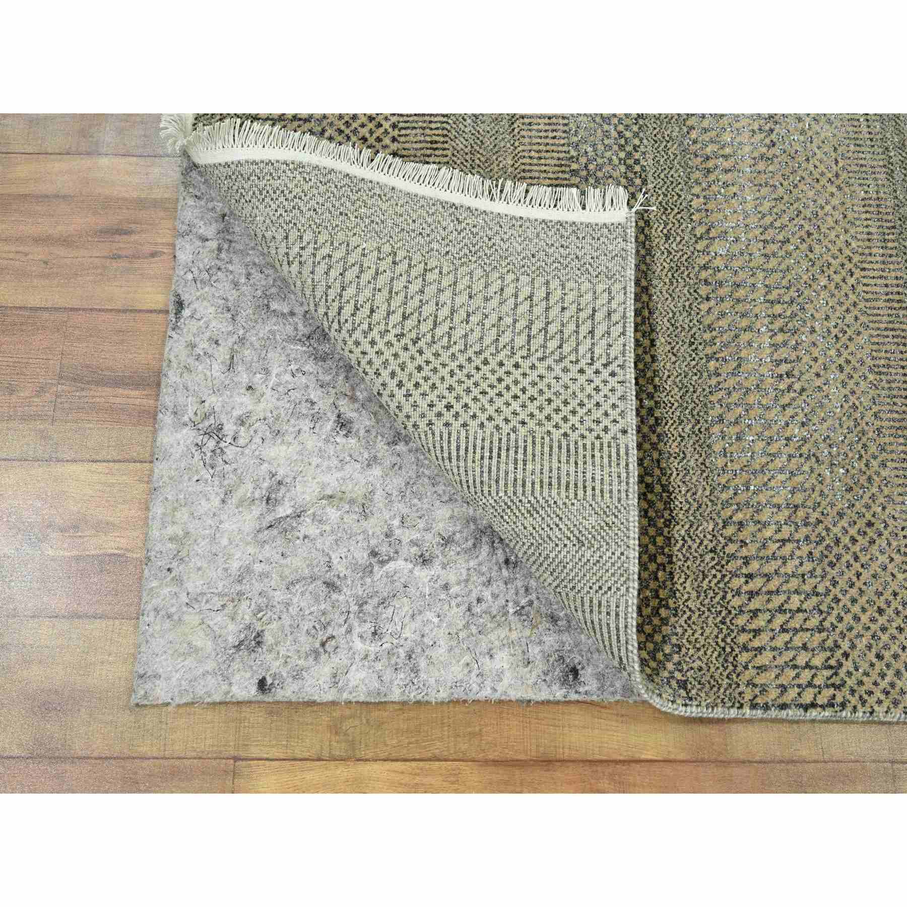 Modern-and-Contemporary-Hand-Knotted-Rug-381745