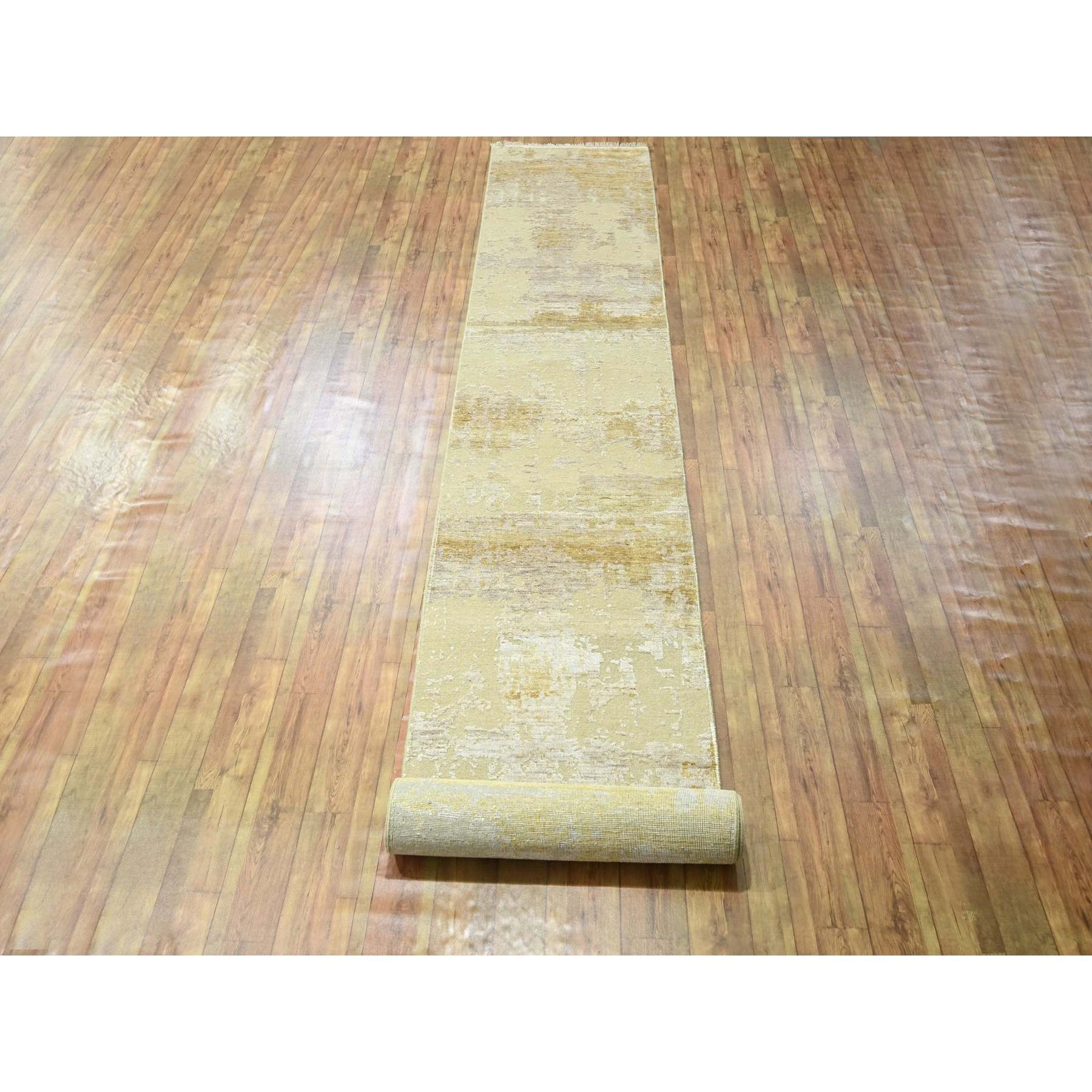 Modern-and-Contemporary-Hand-Knotted-Rug-381760