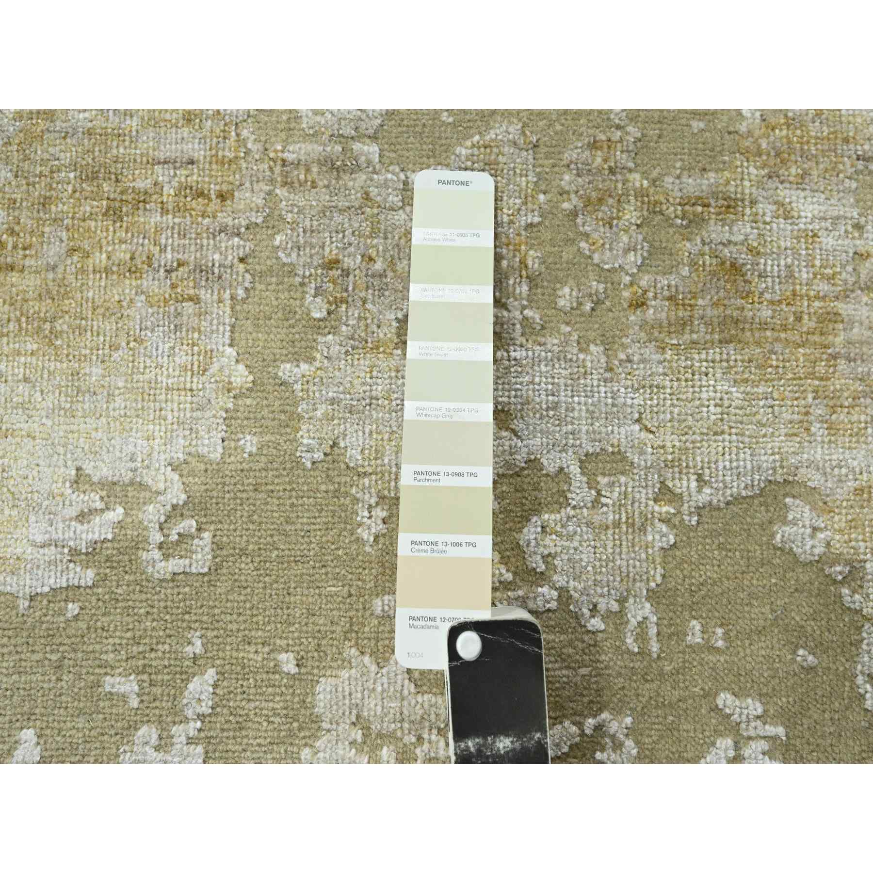 Modern-and-Contemporary-Hand-Knotted-Rug-381760