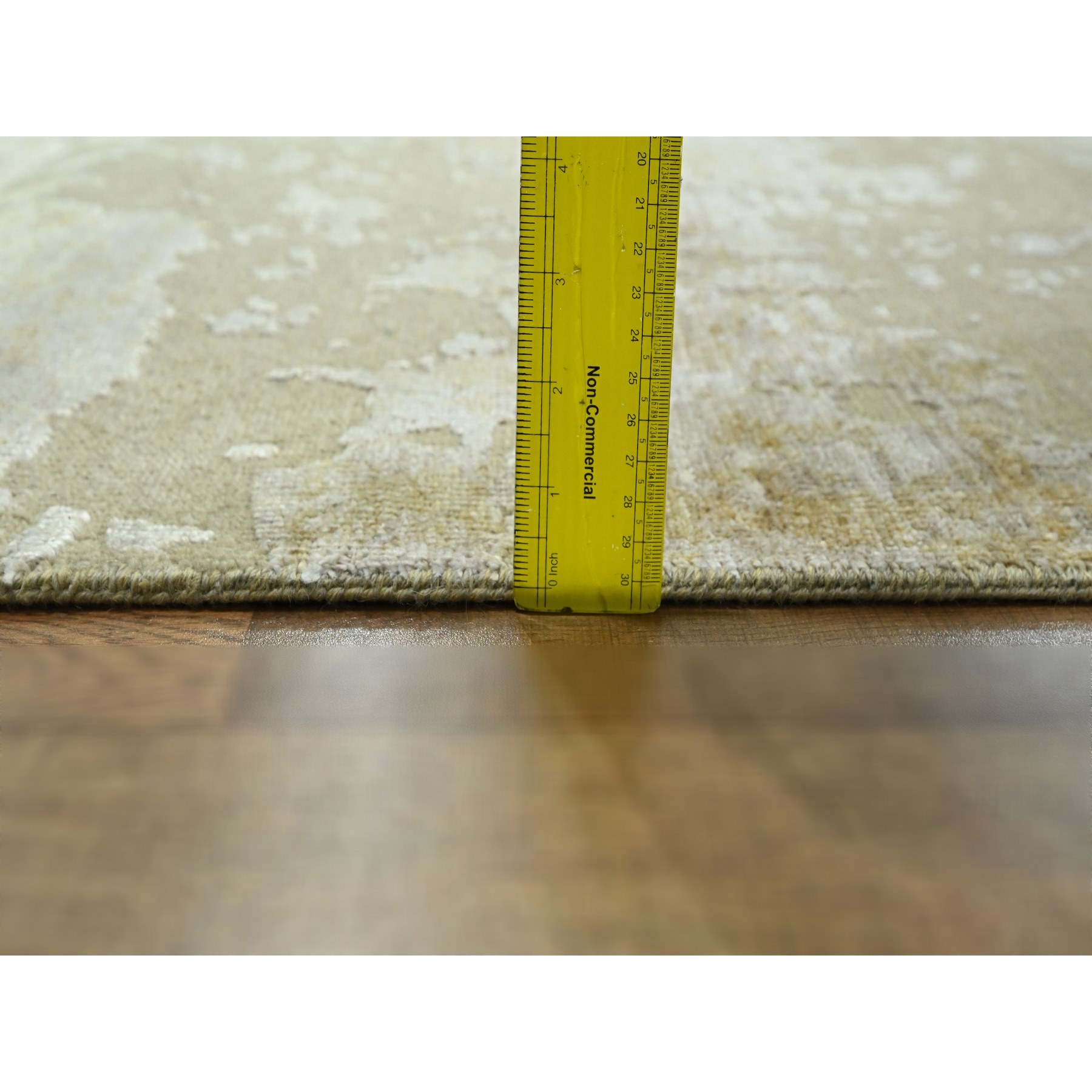 Modern-and-Contemporary-Hand-Knotted-Rug-381760