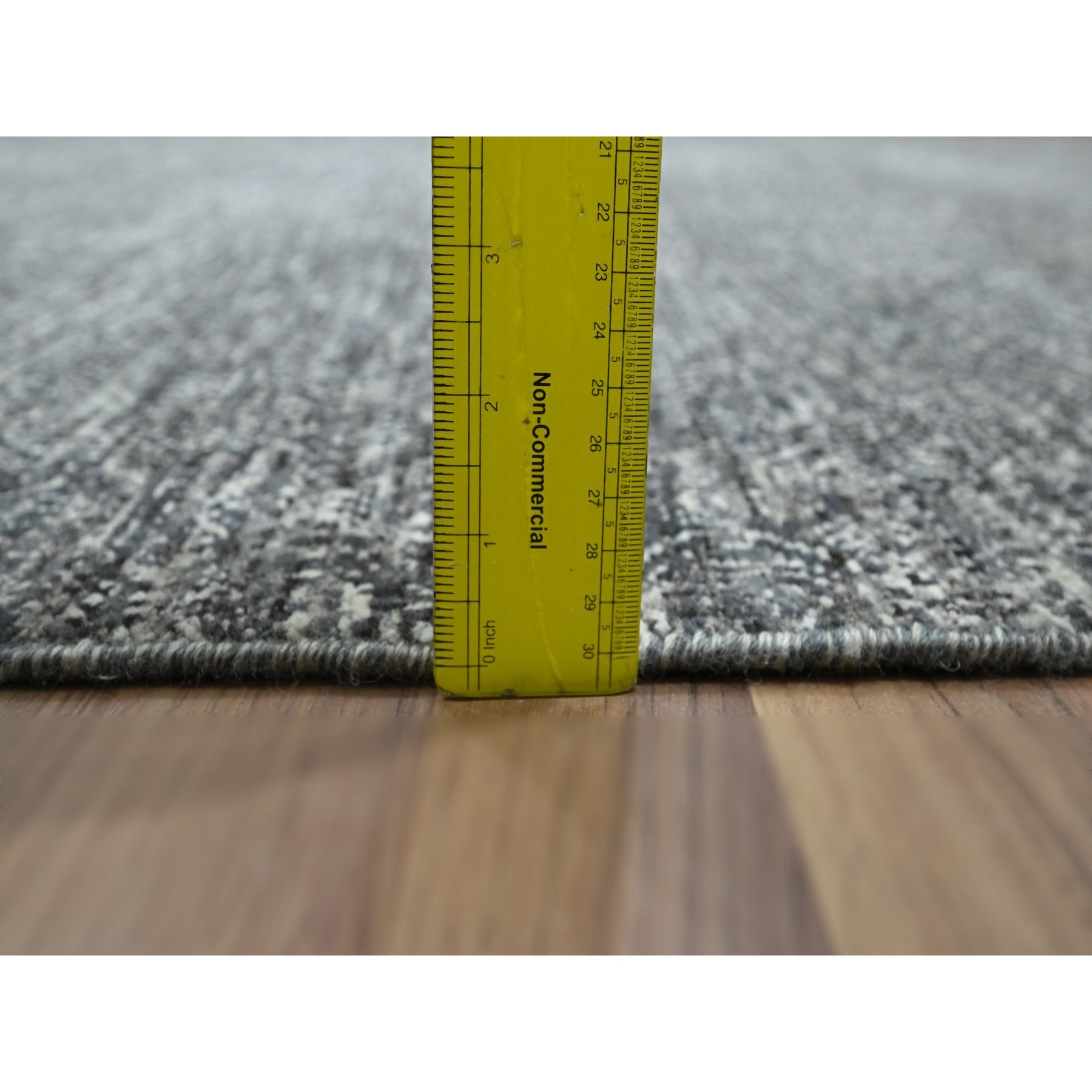 Modern-and-Contemporary-Hand-Knotted-Rug-381910