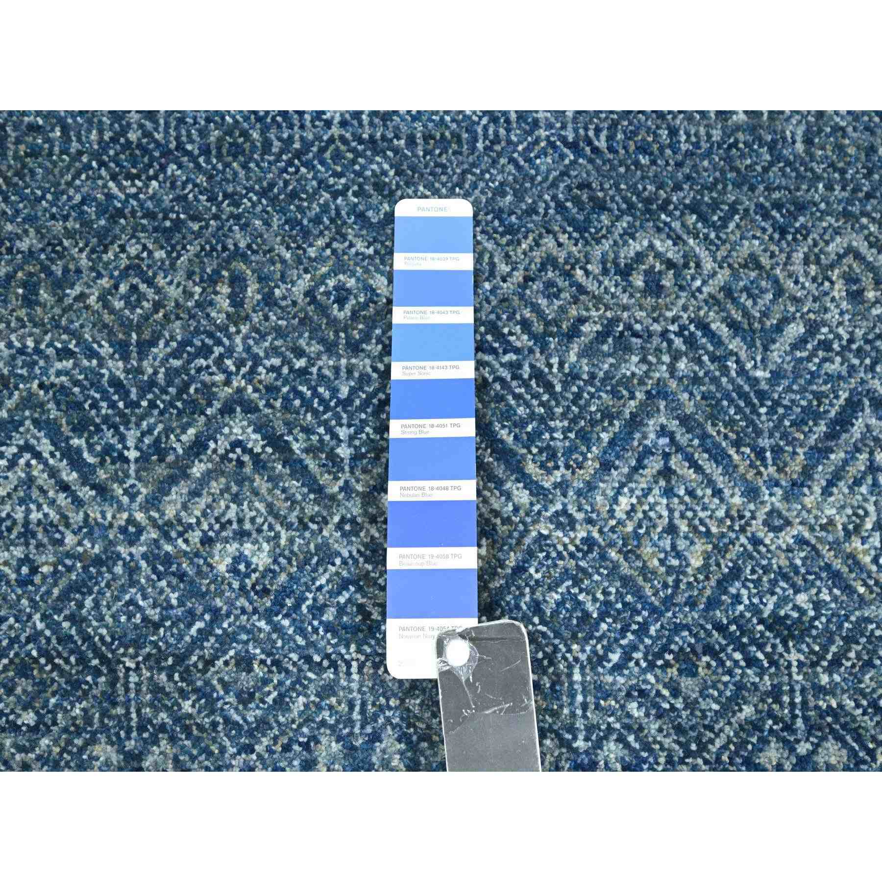 Modern-and-Contemporary-Hand-Knotted-Rug-381915