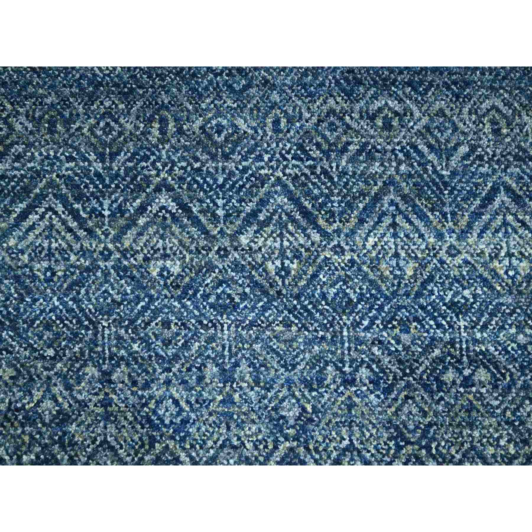Modern-and-Contemporary-Hand-Knotted-Rug-381915