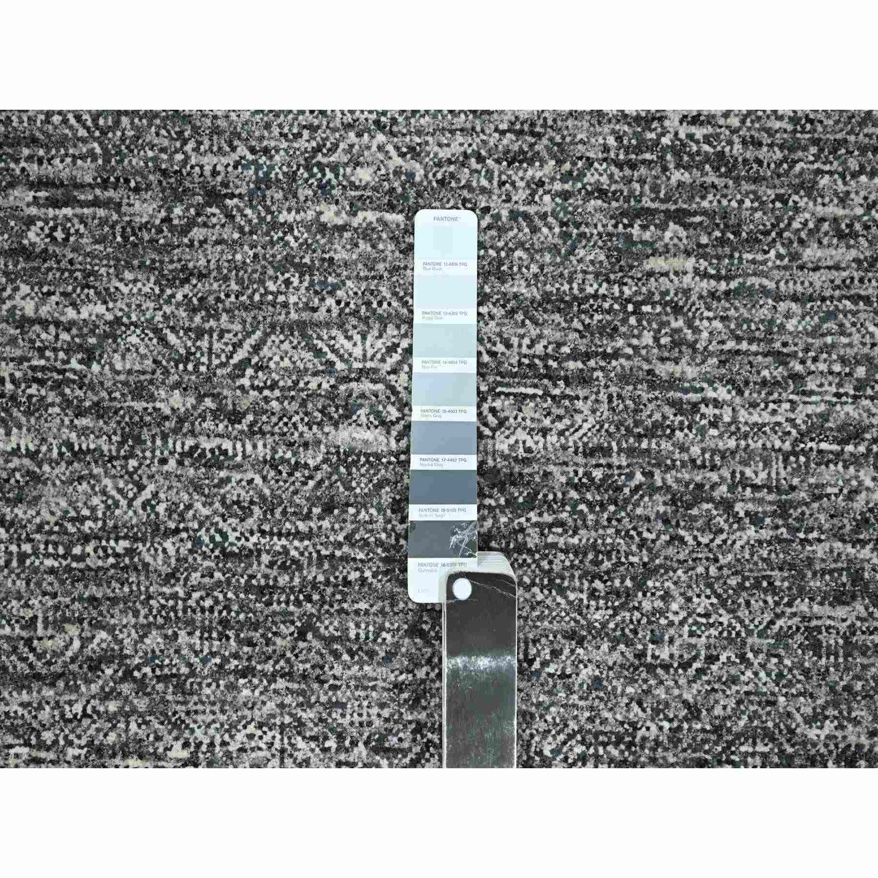 Modern-and-Contemporary-Hand-Knotted-Rug-381945