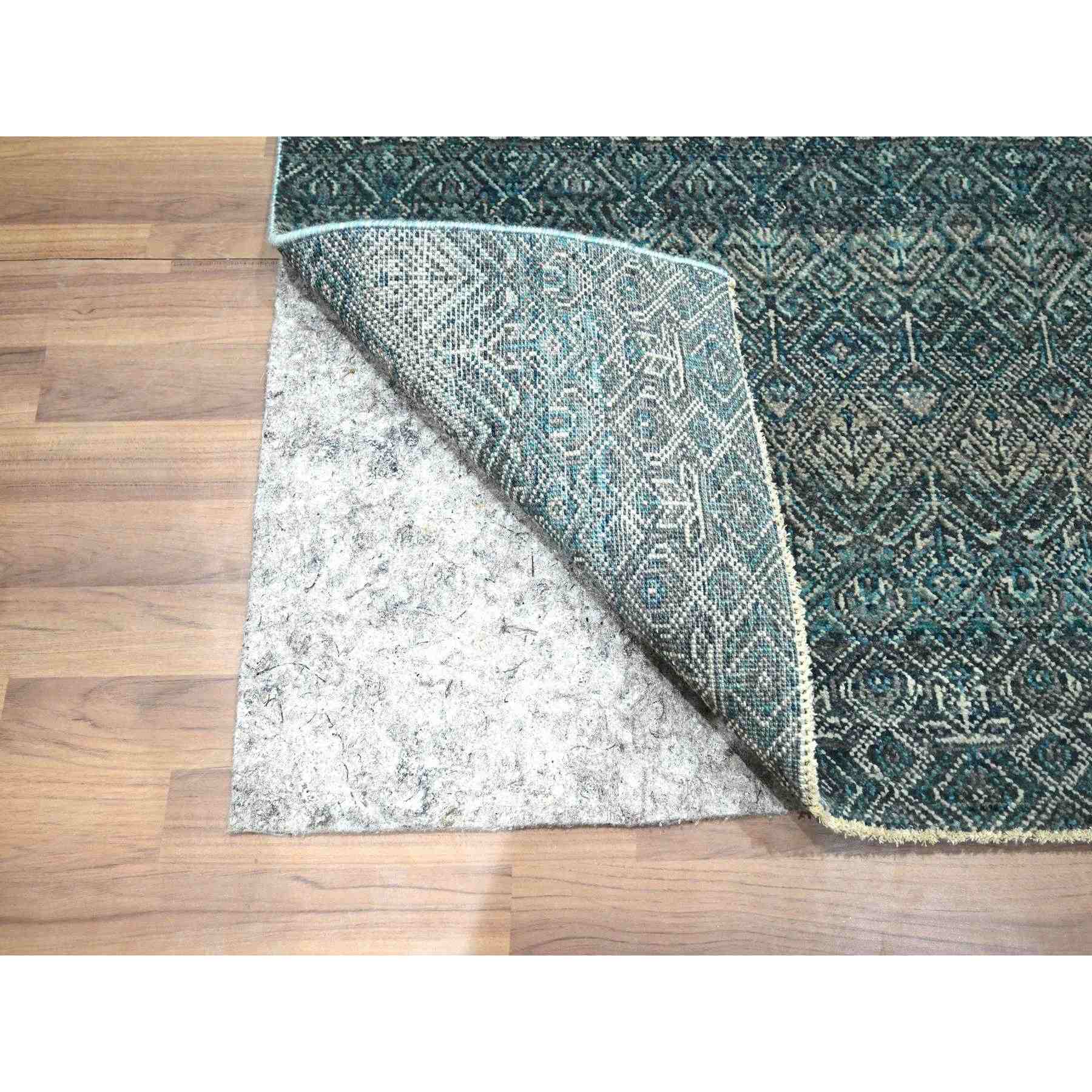 Modern-and-Contemporary-Hand-Knotted-Rug-381950