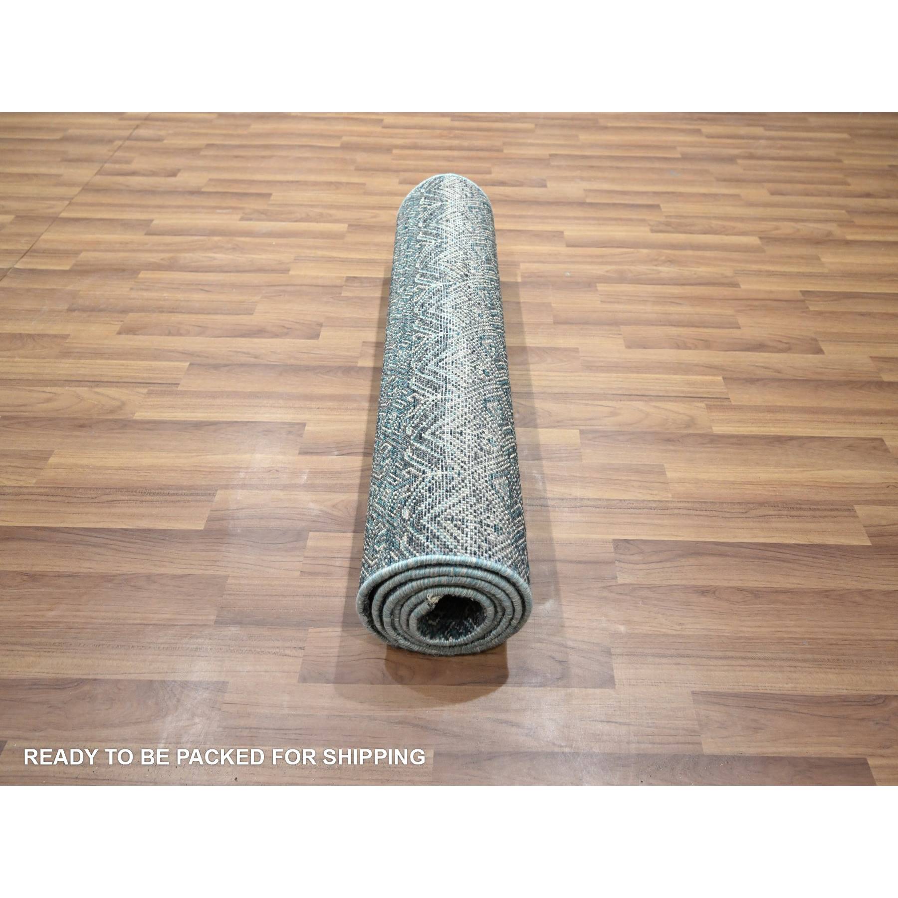 Modern-and-Contemporary-Hand-Knotted-Rug-381950