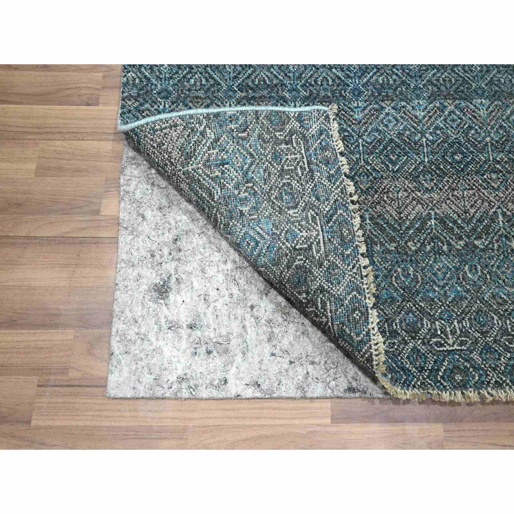 Modern-and-Contemporary-Hand-Knotted-Rug-381965
