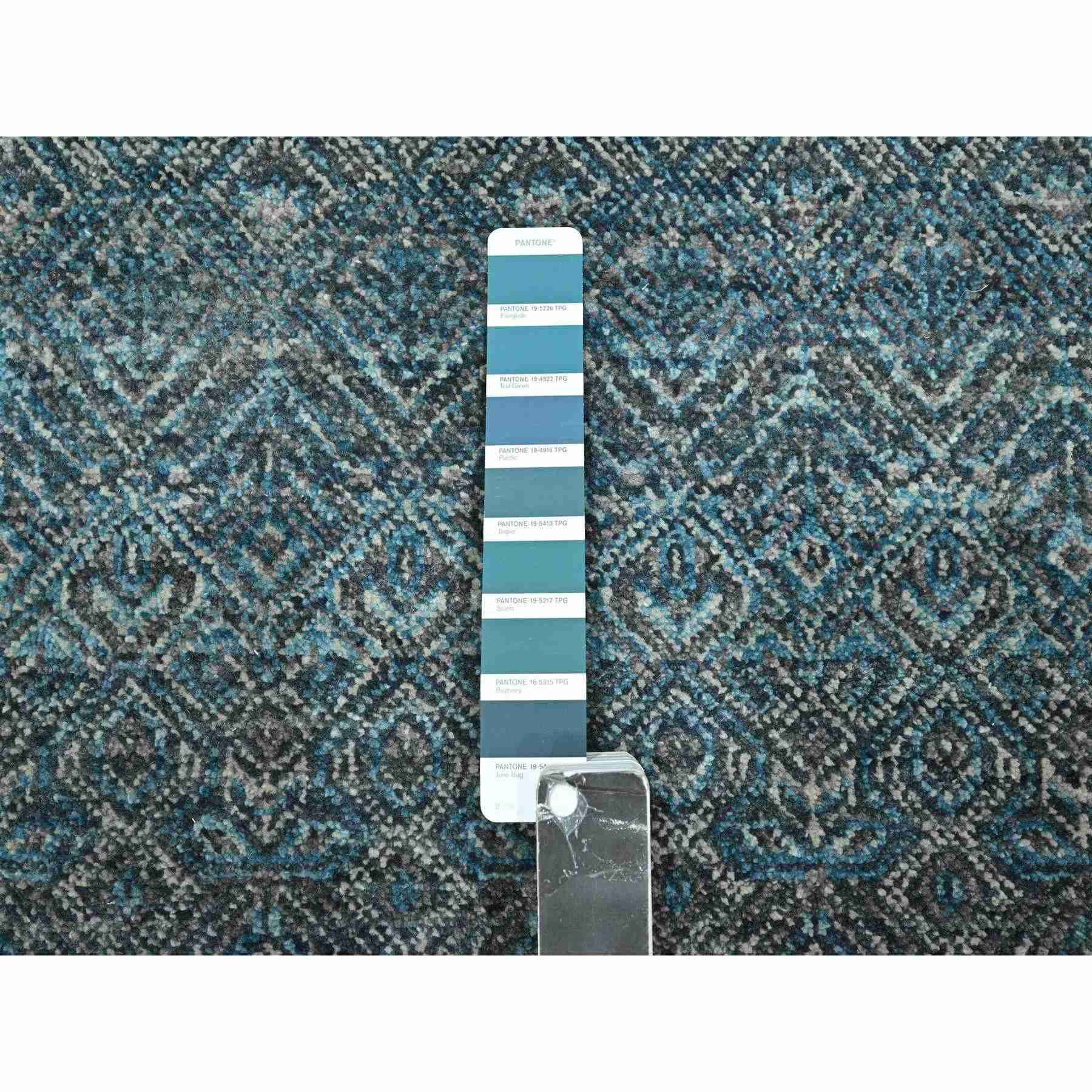 Modern-and-Contemporary-Hand-Knotted-Rug-381965