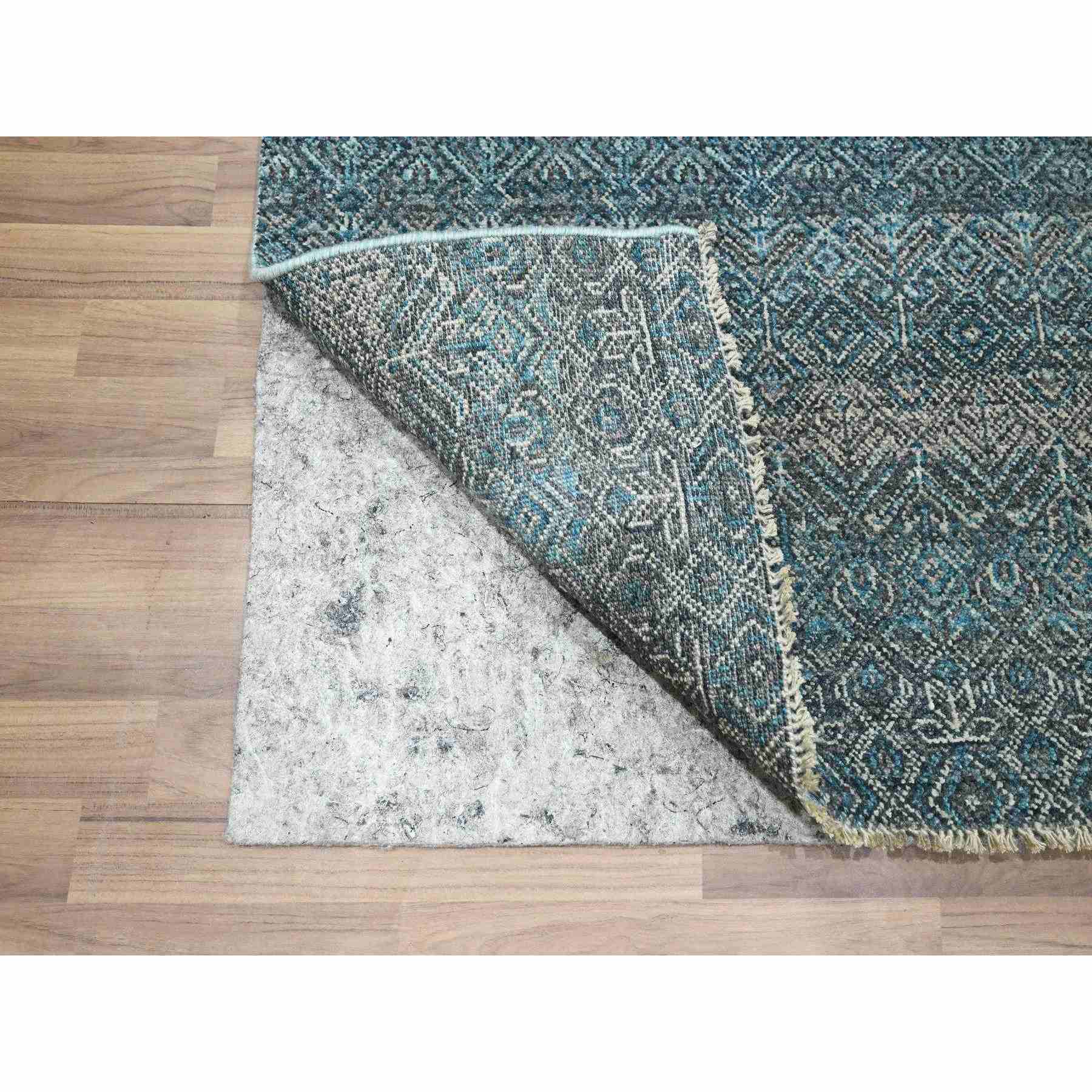 Modern-and-Contemporary-Hand-Knotted-Rug-381975