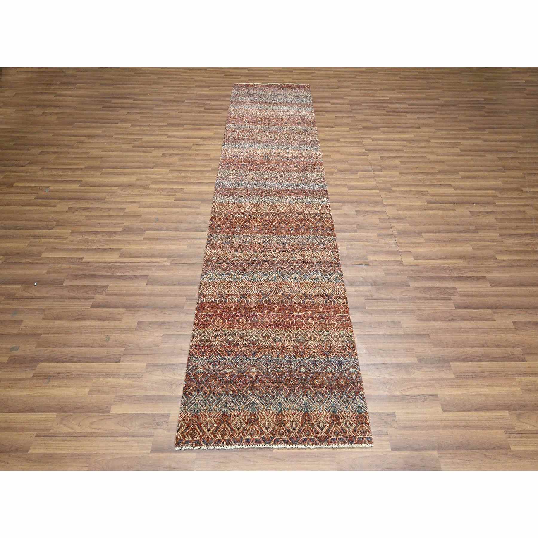 Modern-and-Contemporary-Hand-Knotted-Rug-381995