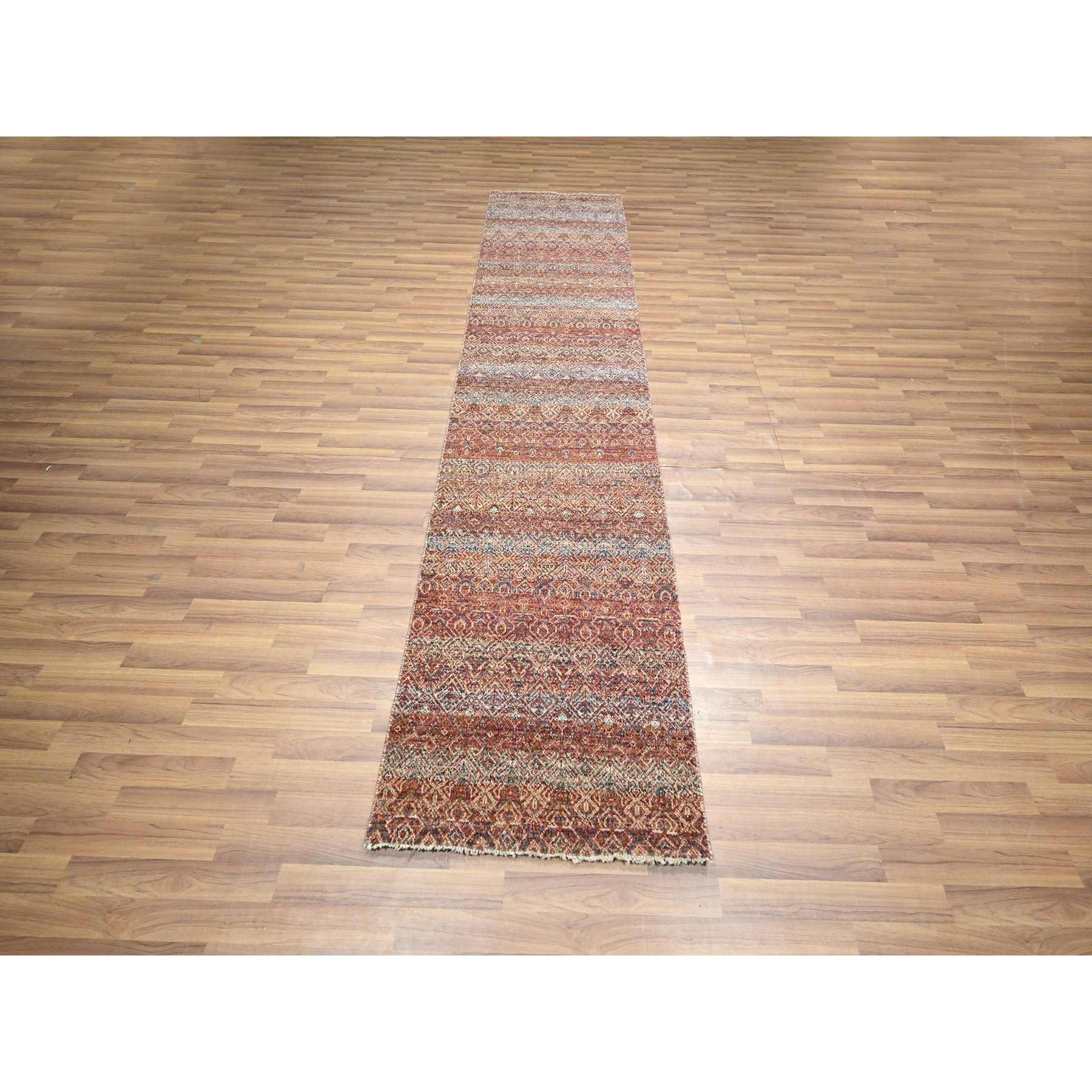 Modern-and-Contemporary-Hand-Knotted-Rug-382030