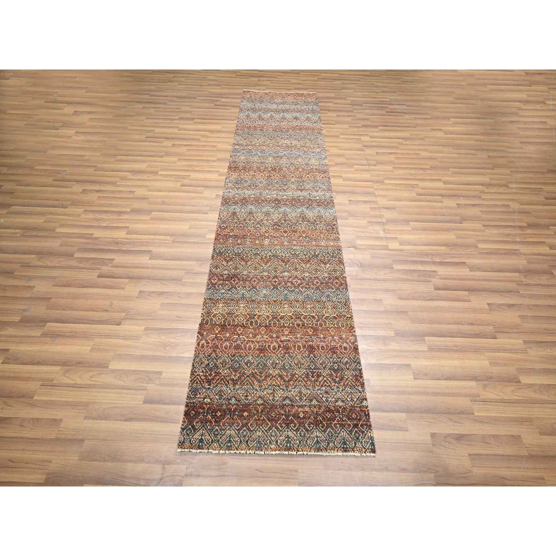 Modern-and-Contemporary-Hand-Knotted-Rug-382045