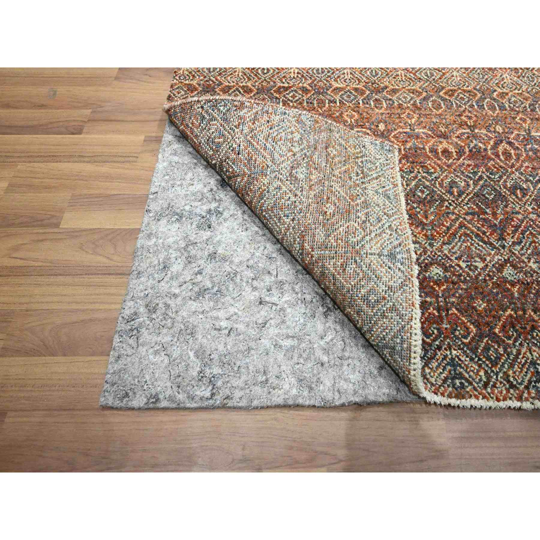 Modern-and-Contemporary-Hand-Knotted-Rug-382050