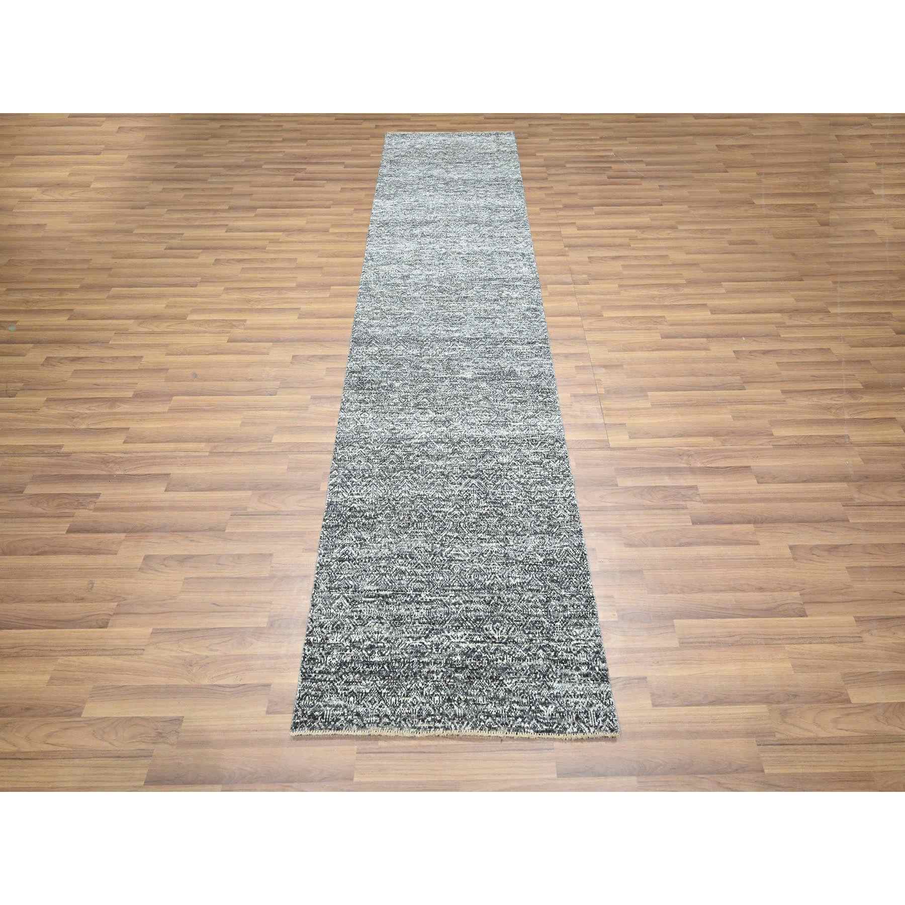Modern-and-Contemporary-Hand-Knotted-Rug-382055