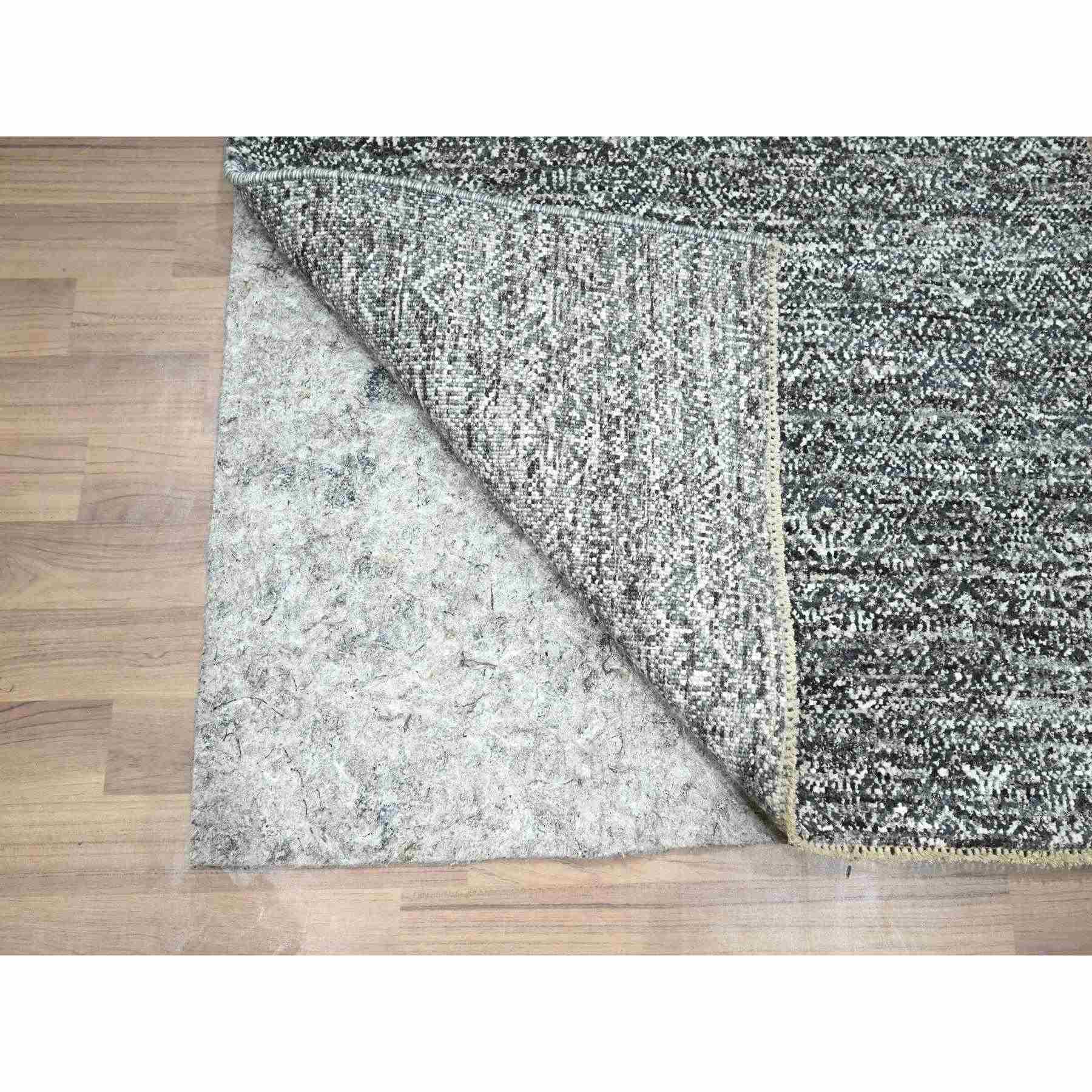 Modern-and-Contemporary-Hand-Knotted-Rug-382055
