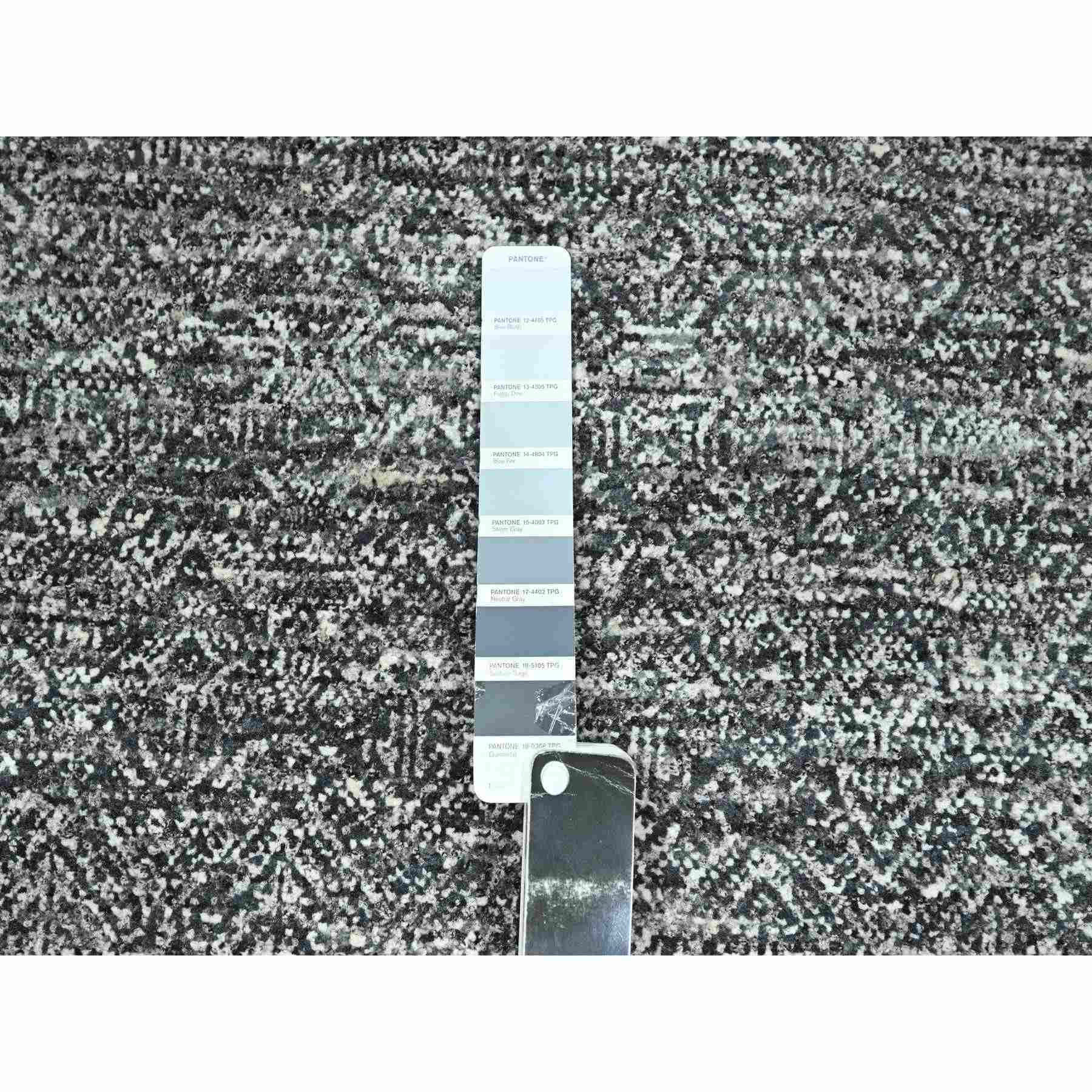 Modern-and-Contemporary-Hand-Knotted-Rug-382055