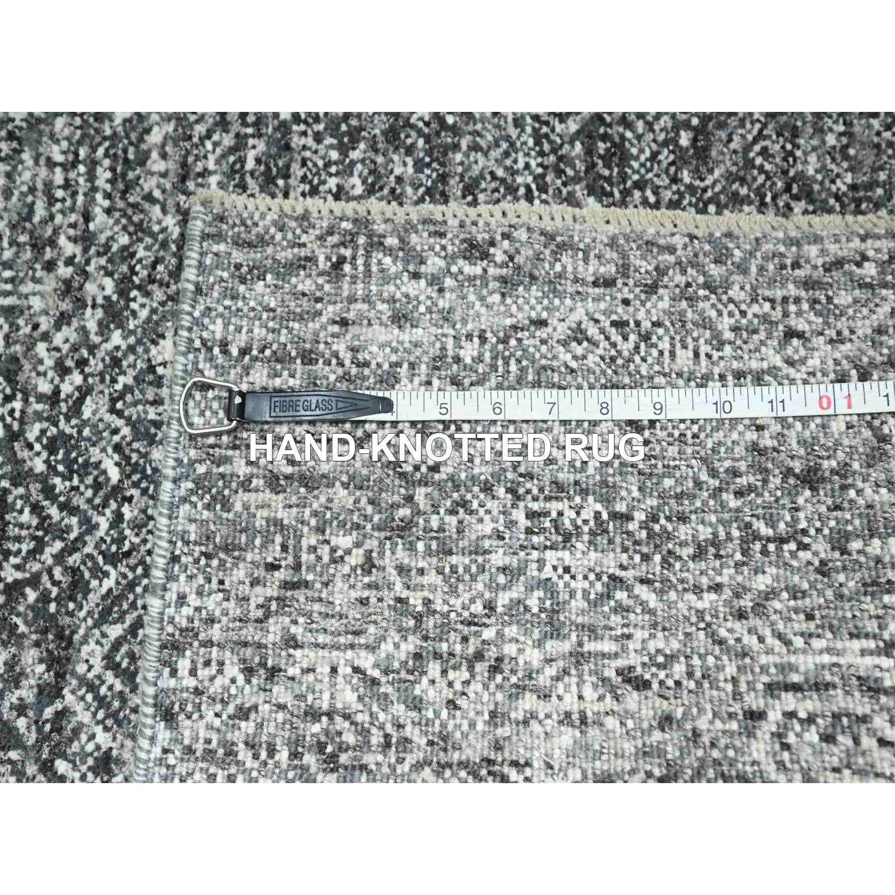 Modern-and-Contemporary-Hand-Knotted-Rug-382055