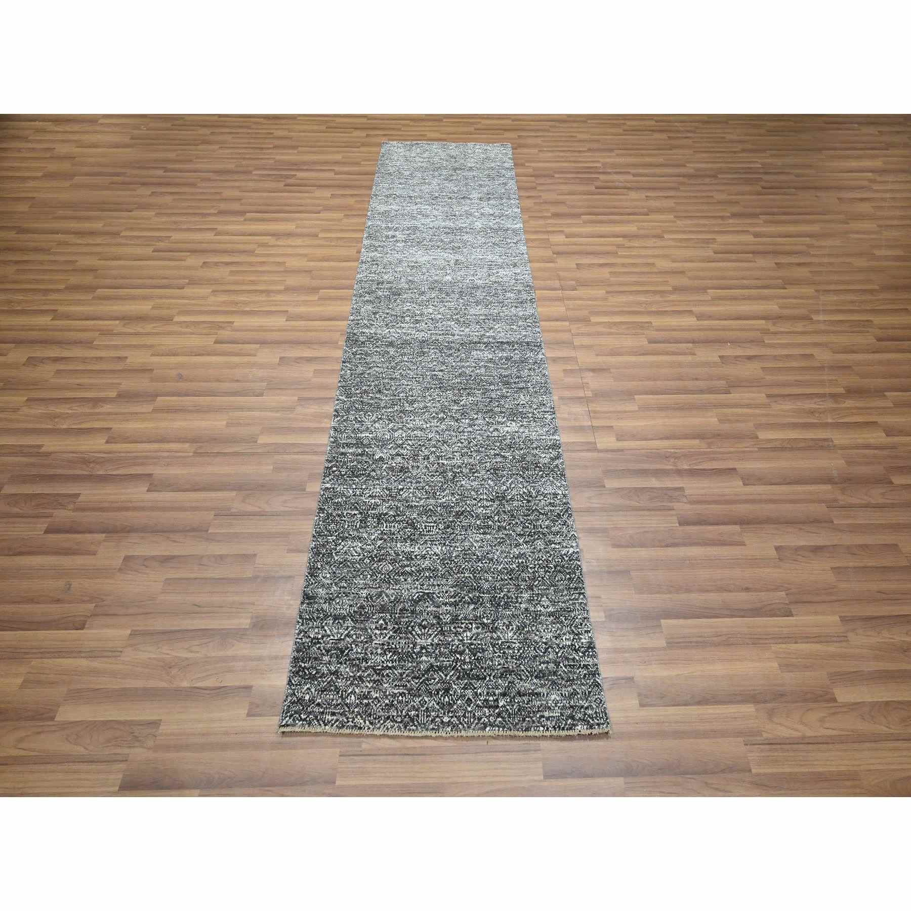 Modern-and-Contemporary-Hand-Knotted-Rug-382060