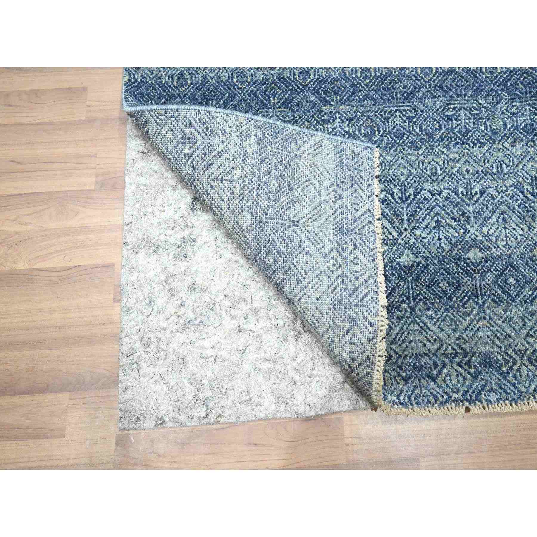 Modern-and-Contemporary-Hand-Knotted-Rug-382065