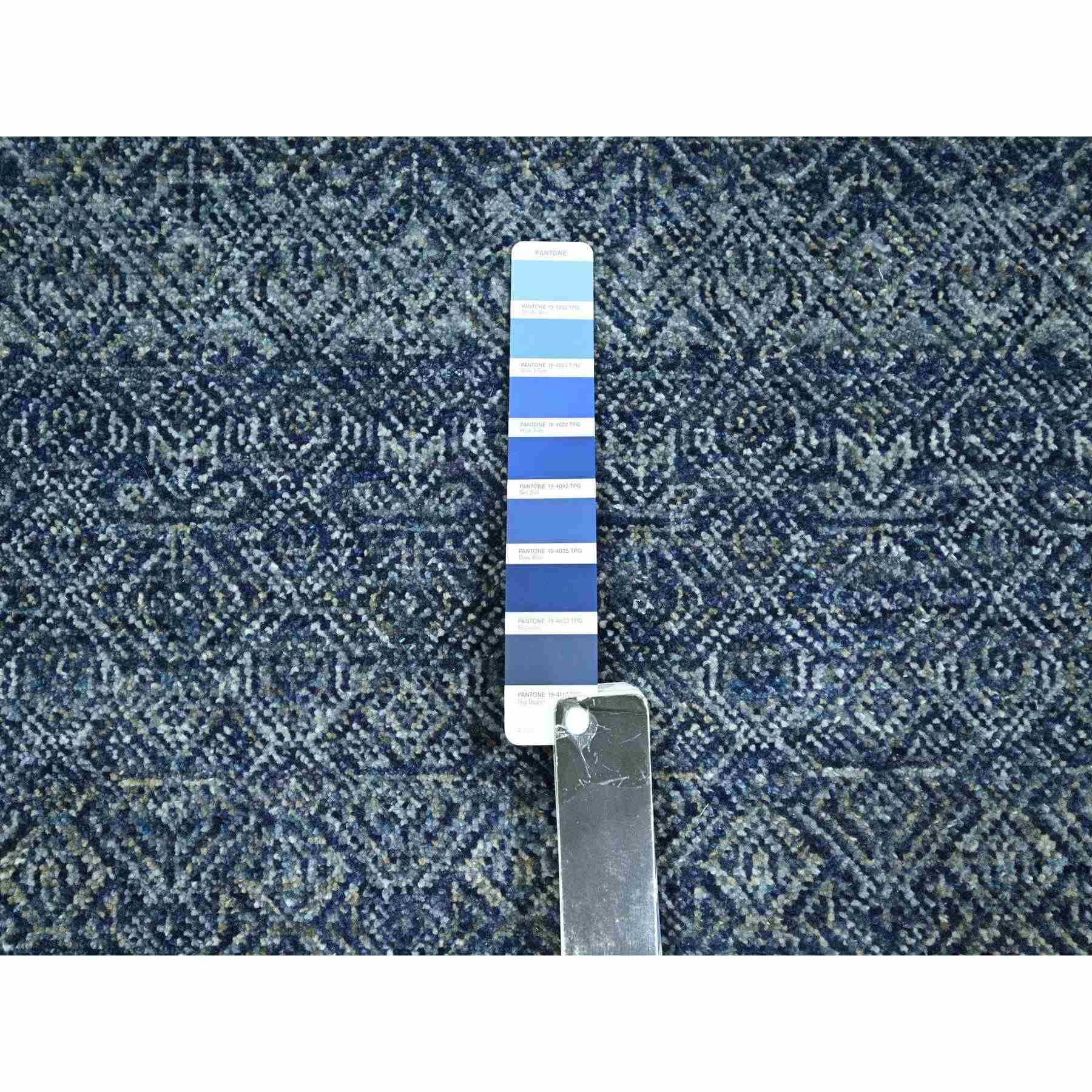 Modern-and-Contemporary-Hand-Knotted-Rug-382070