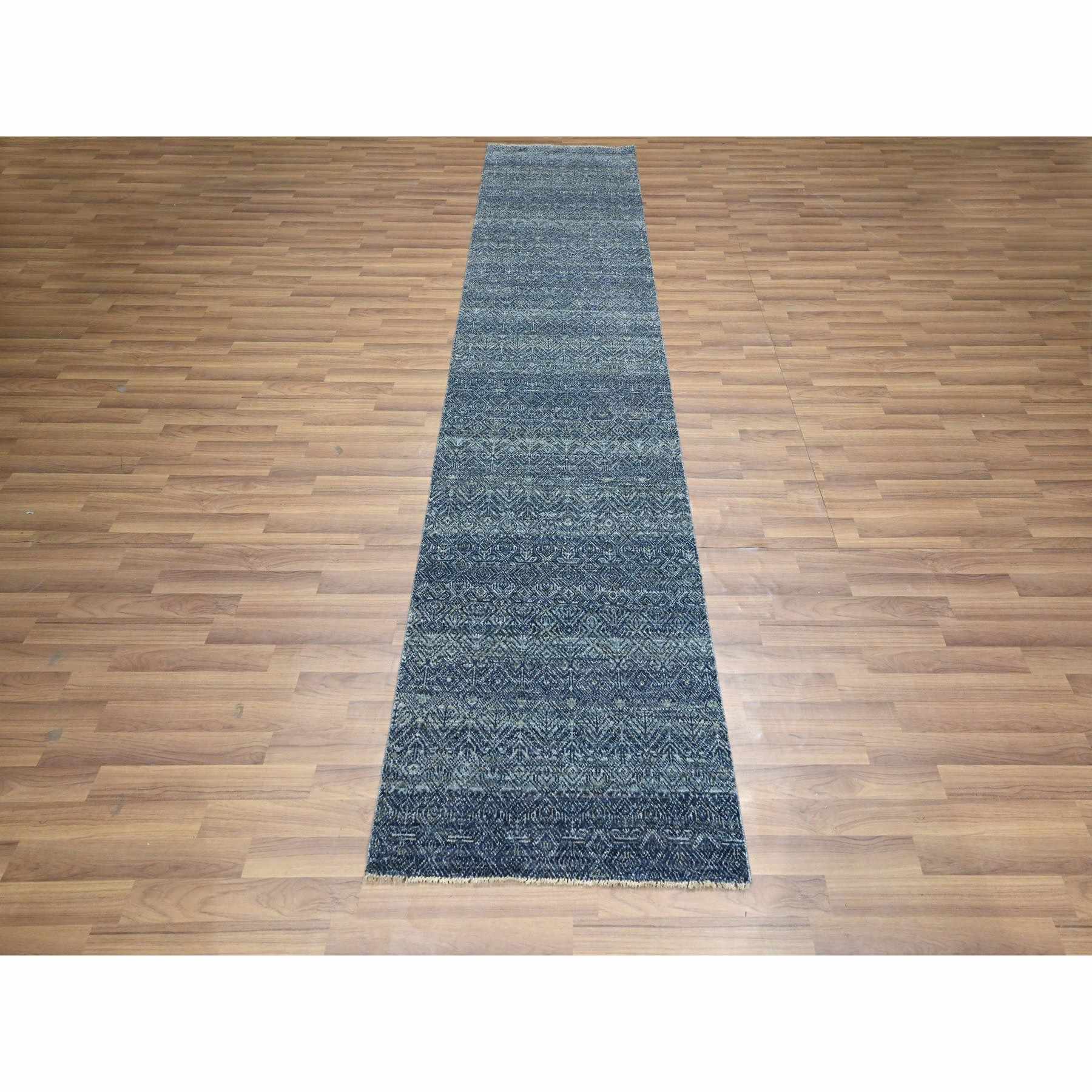 Modern-and-Contemporary-Hand-Knotted-Rug-382075