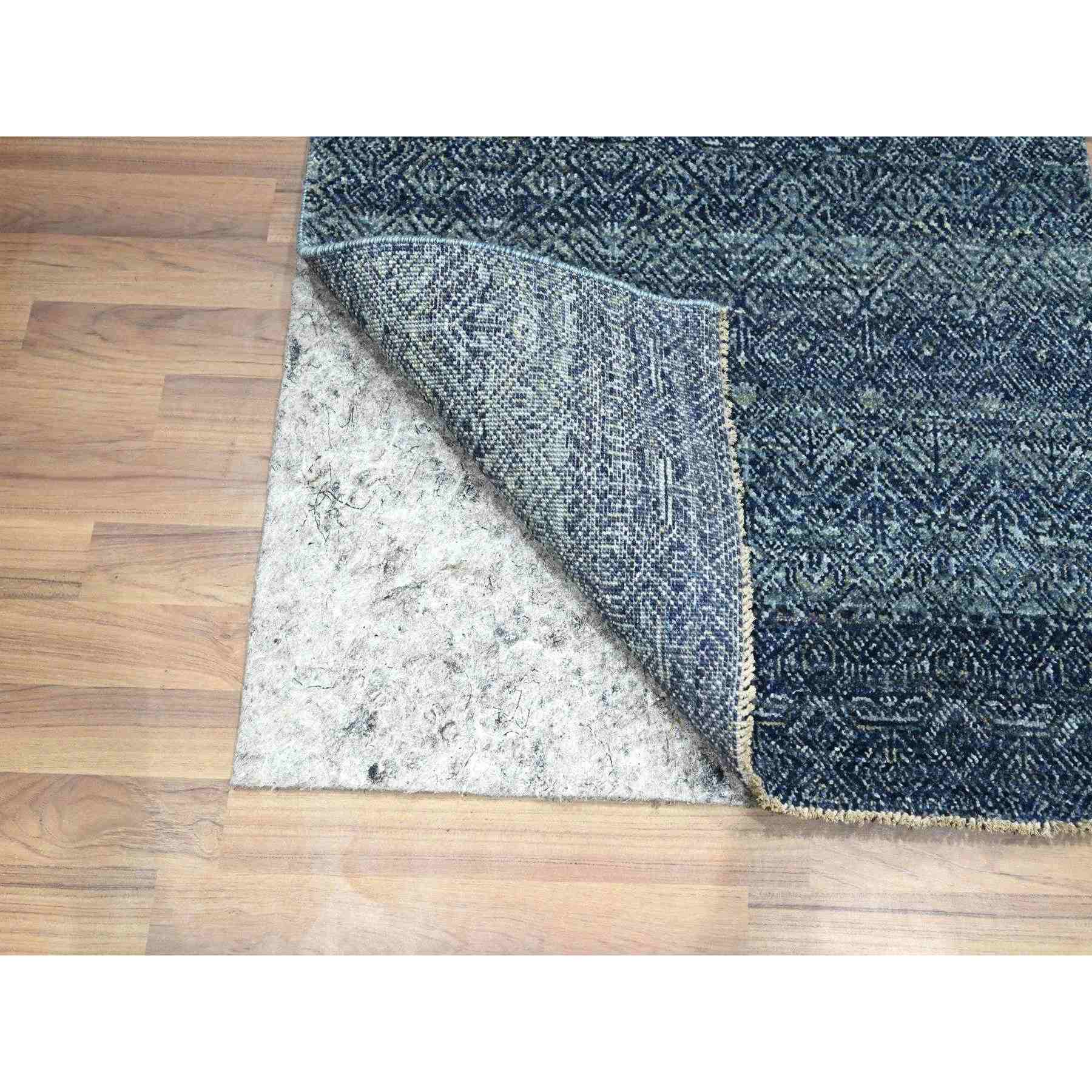 Modern-and-Contemporary-Hand-Knotted-Rug-382075