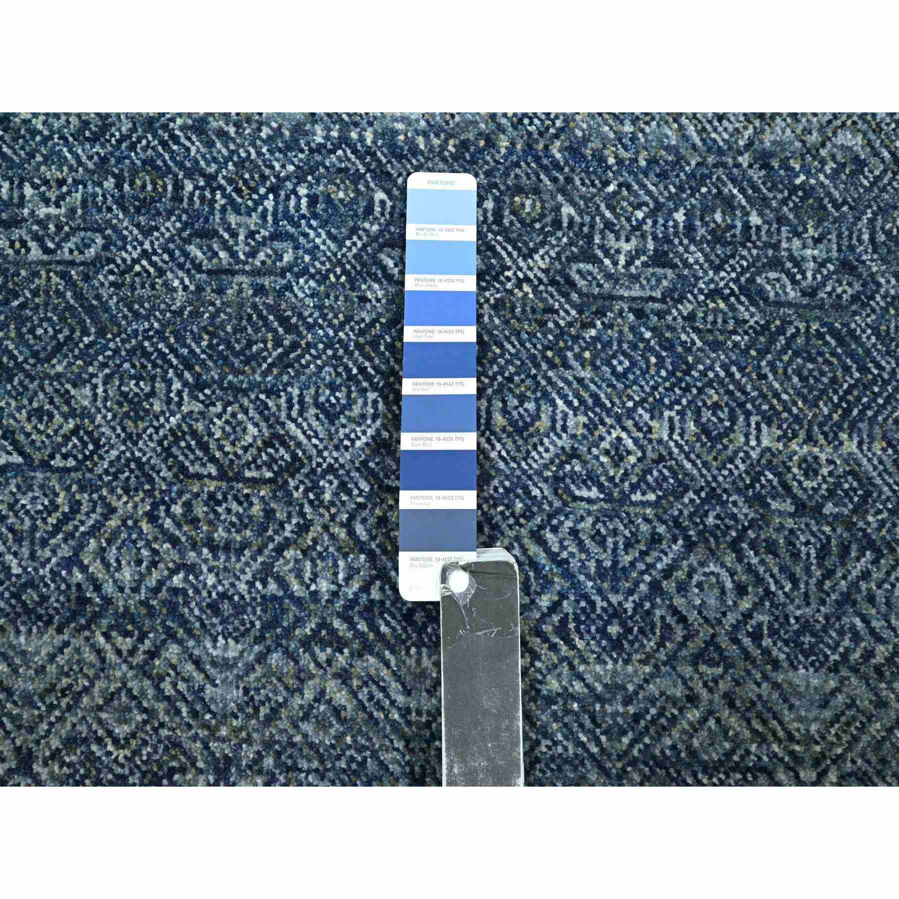 Modern-and-Contemporary-Hand-Knotted-Rug-382075