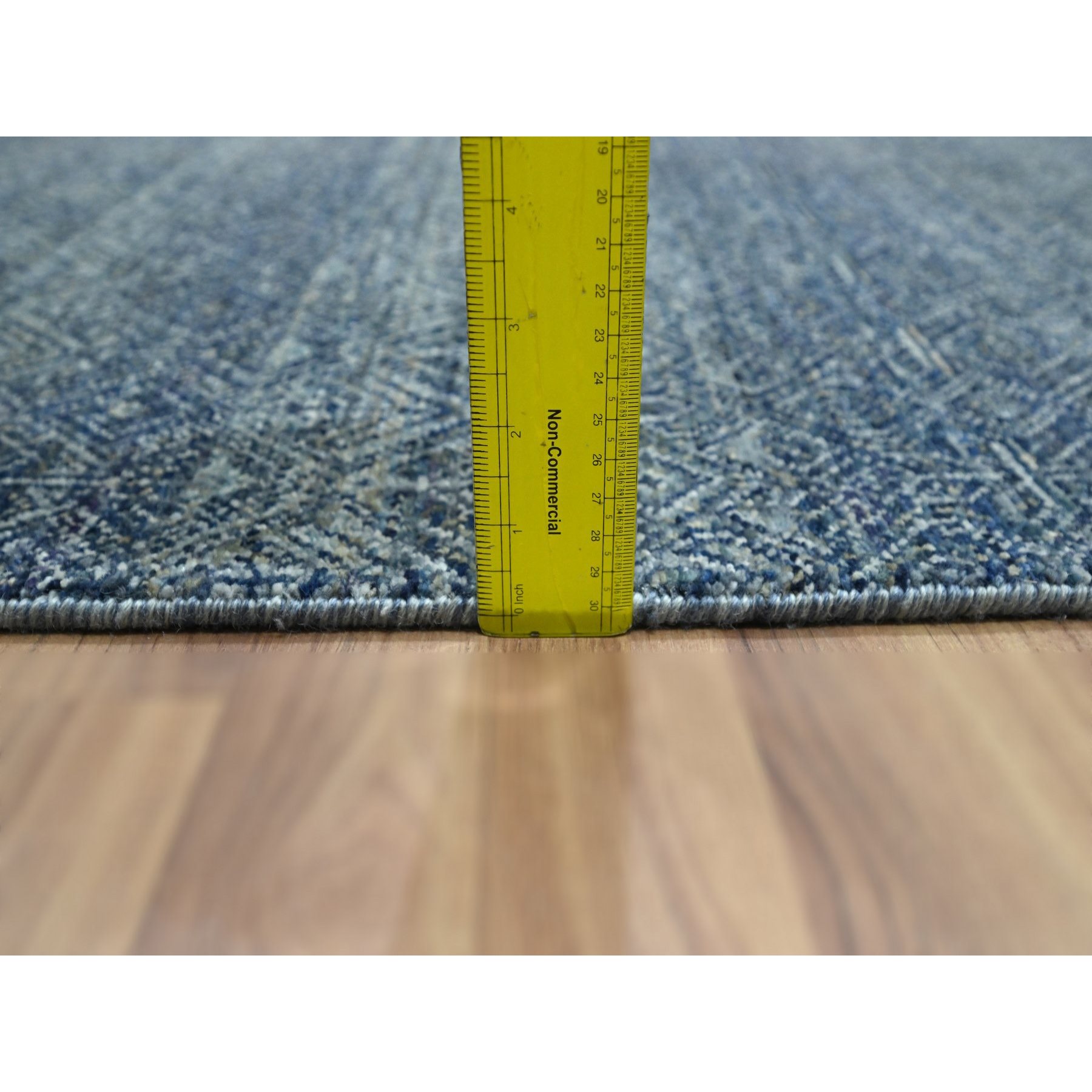Modern-and-Contemporary-Hand-Knotted-Rug-382075