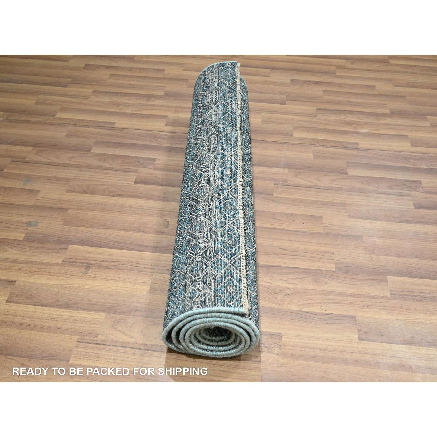 Modern-and-Contemporary-Hand-Knotted-Rug-382095