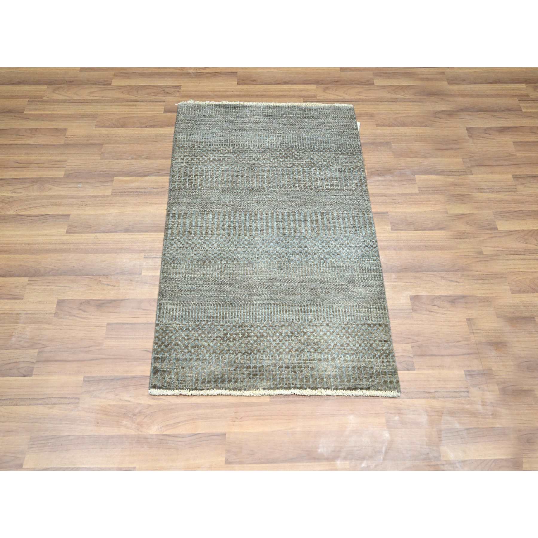 Modern-and-Contemporary-Hand-Knotted-Rug-382230
