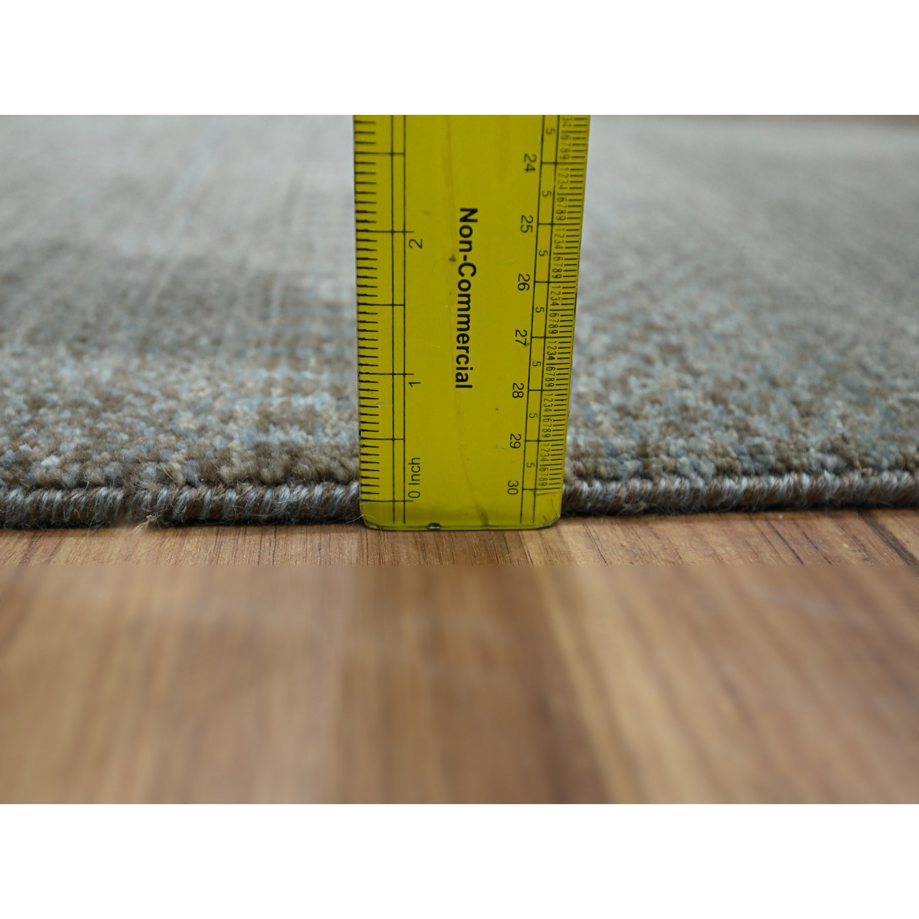 Modern-and-Contemporary-Hand-Knotted-Rug-382230