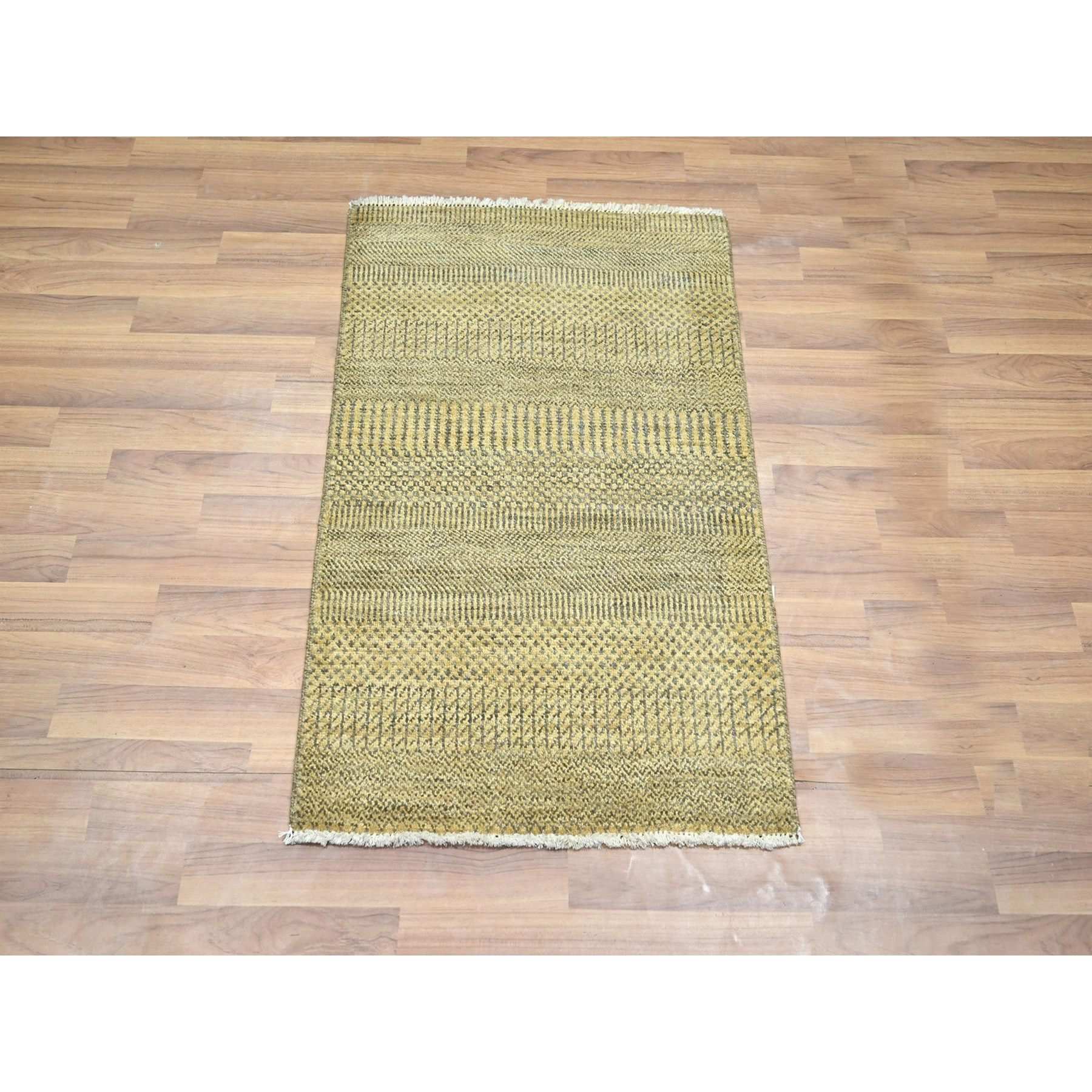 Modern-and-Contemporary-Hand-Knotted-Rug-382275