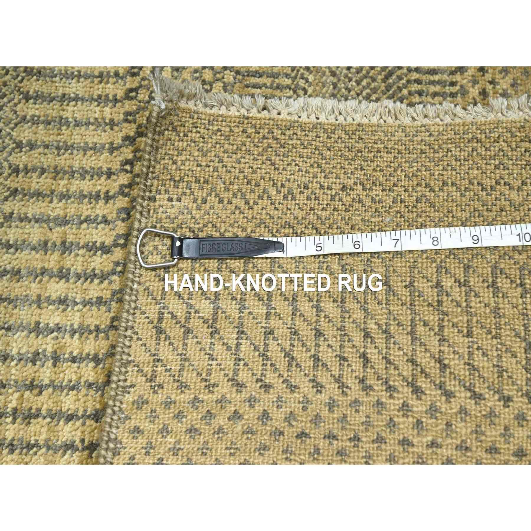 Modern-and-Contemporary-Hand-Knotted-Rug-382280