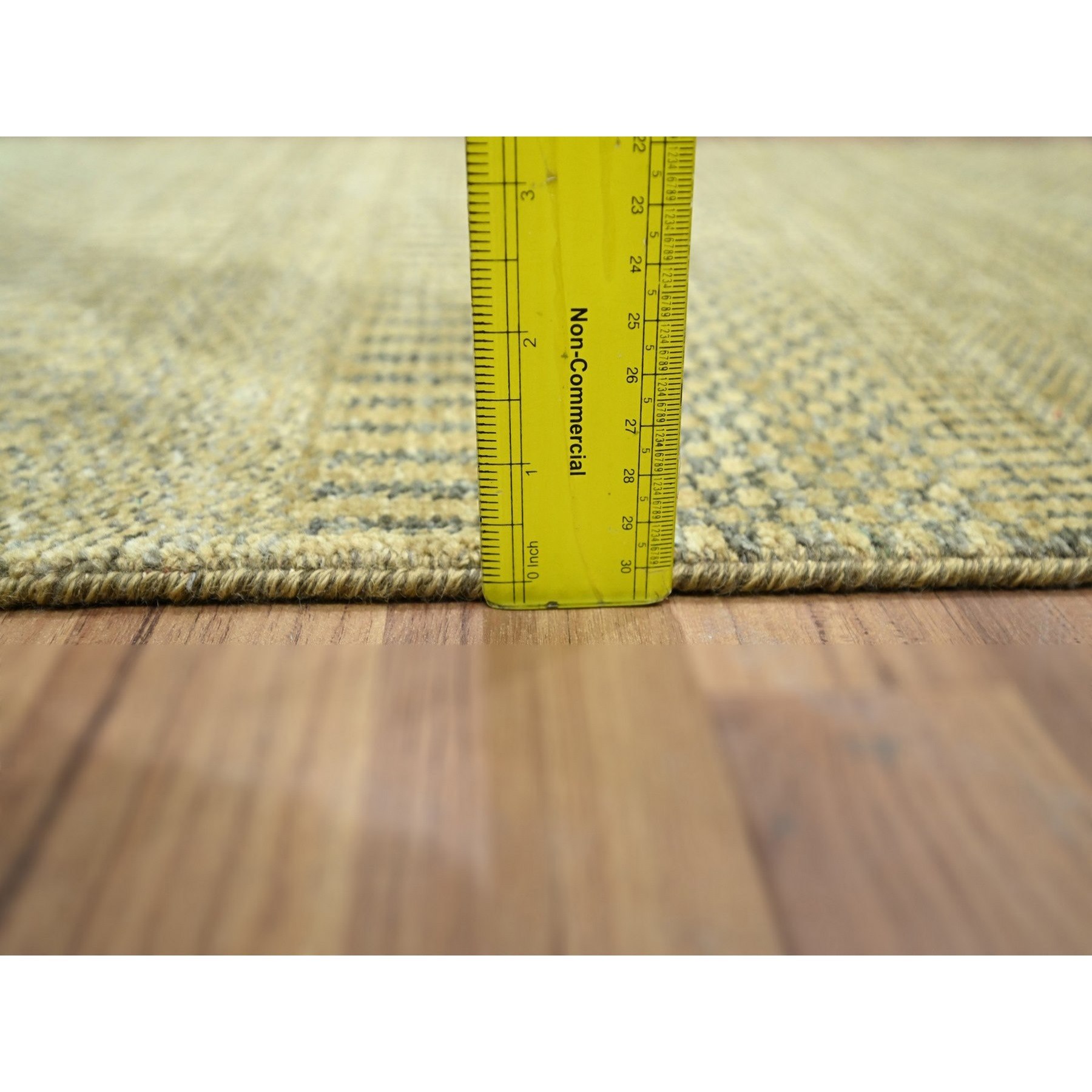 Modern-and-Contemporary-Hand-Knotted-Rug-382290