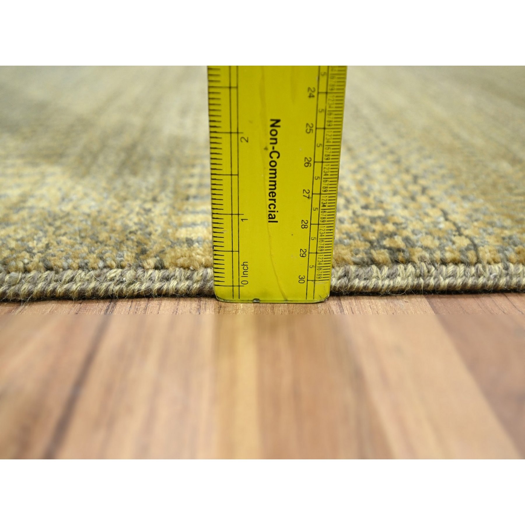 Modern-and-Contemporary-Hand-Knotted-Rug-382305