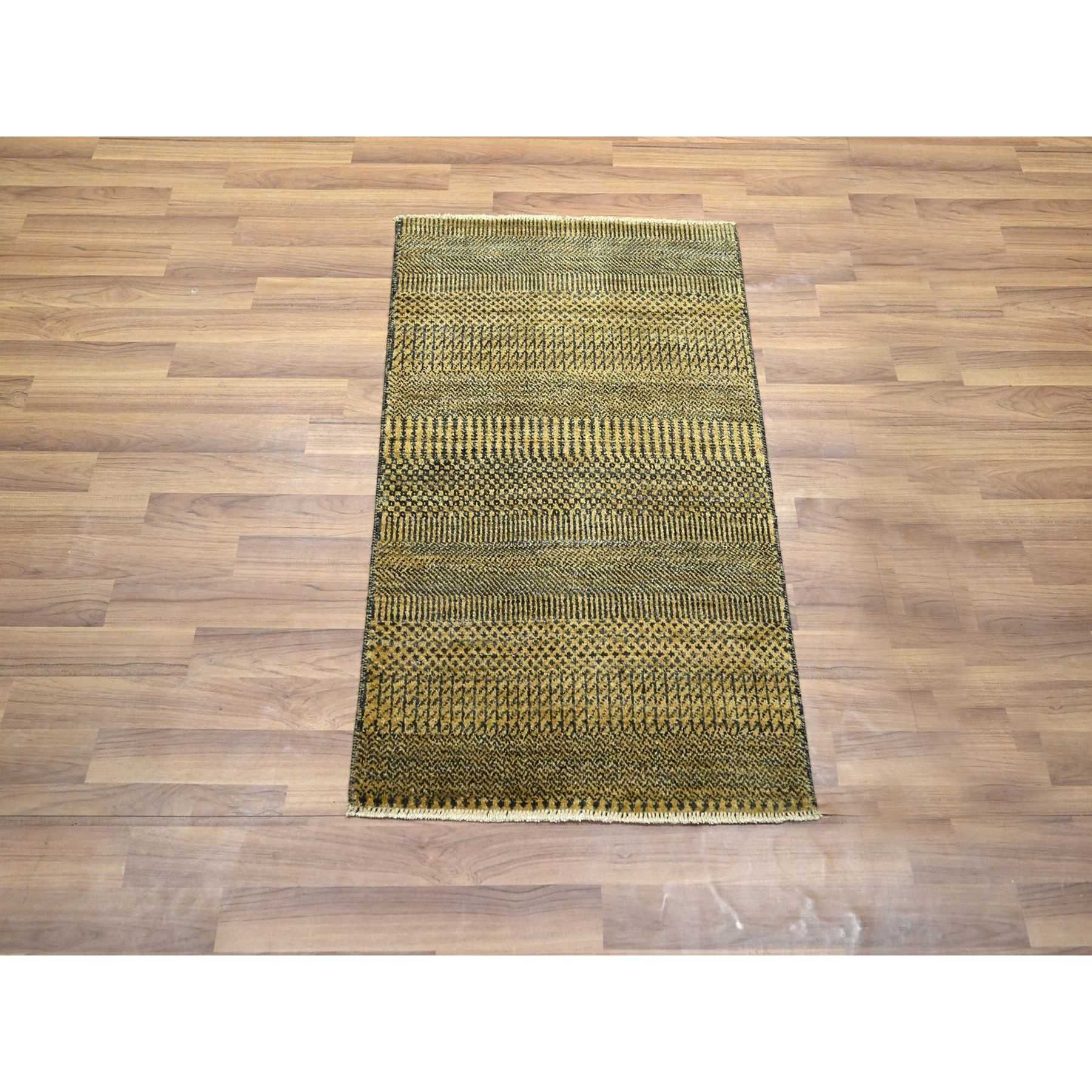 Modern-and-Contemporary-Hand-Knotted-Rug-382310
