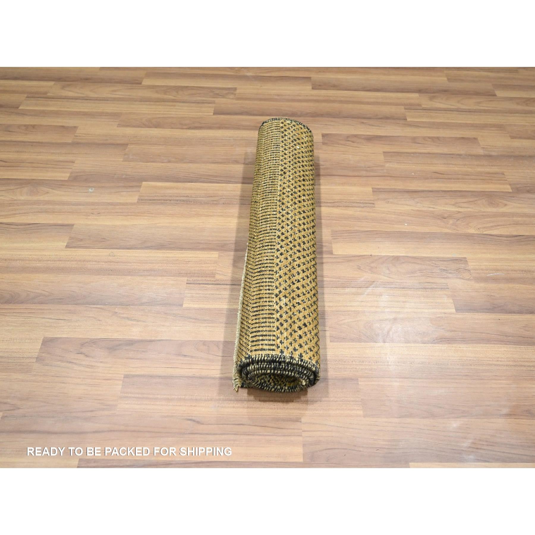 Modern-and-Contemporary-Hand-Knotted-Rug-382310