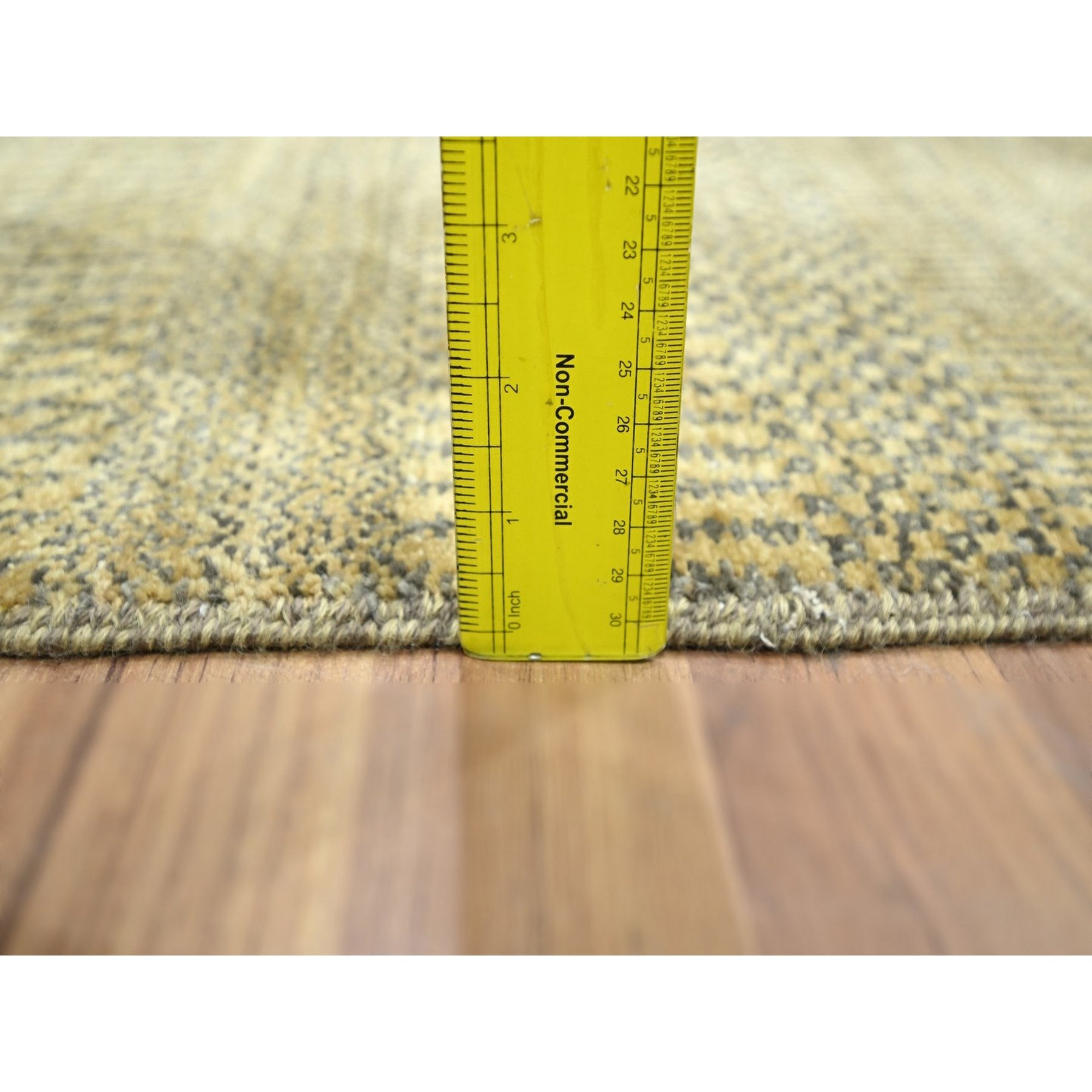 Modern-and-Contemporary-Hand-Knotted-Rug-382320