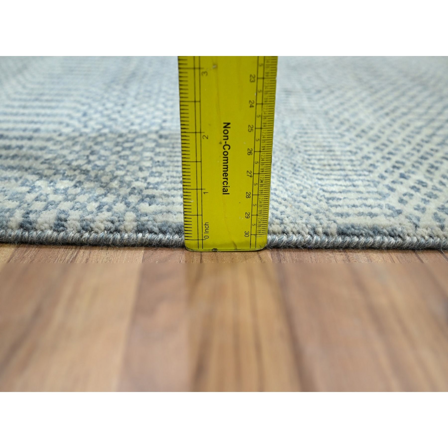 Modern-and-Contemporary-Hand-Knotted-Rug-382345