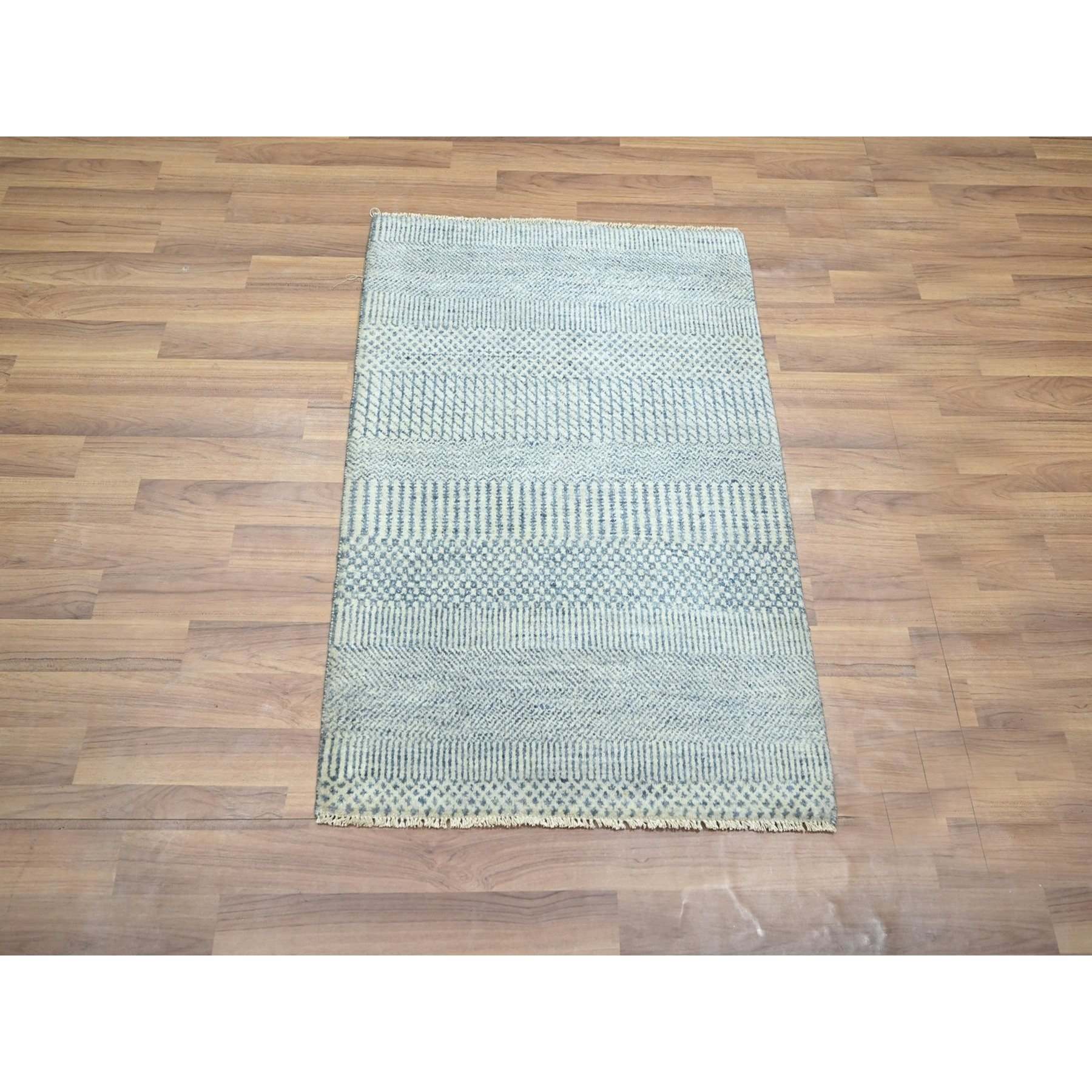 Modern-and-Contemporary-Hand-Knotted-Rug-382355