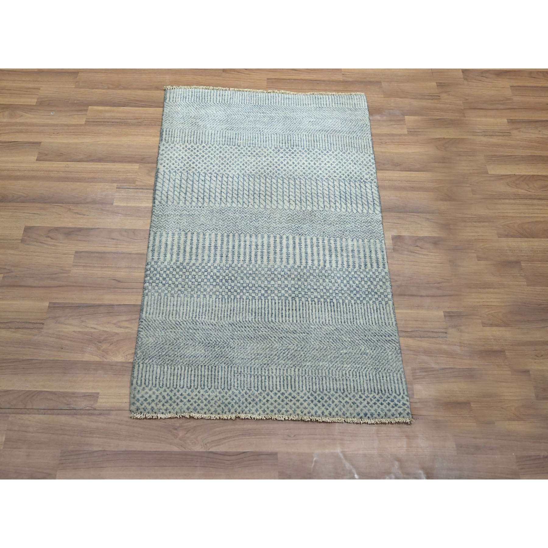 Modern-and-Contemporary-Hand-Knotted-Rug-382365