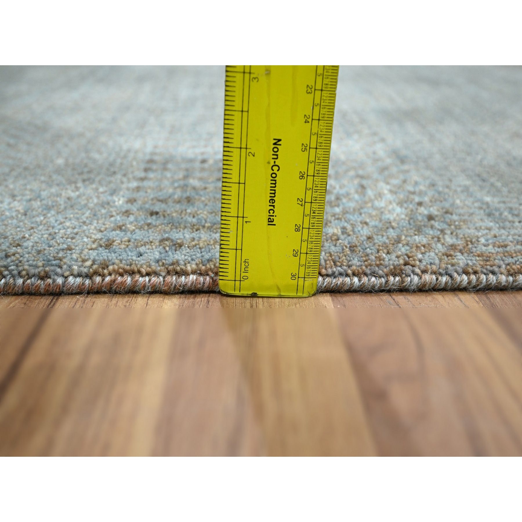 Modern-and-Contemporary-Hand-Knotted-Rug-382445