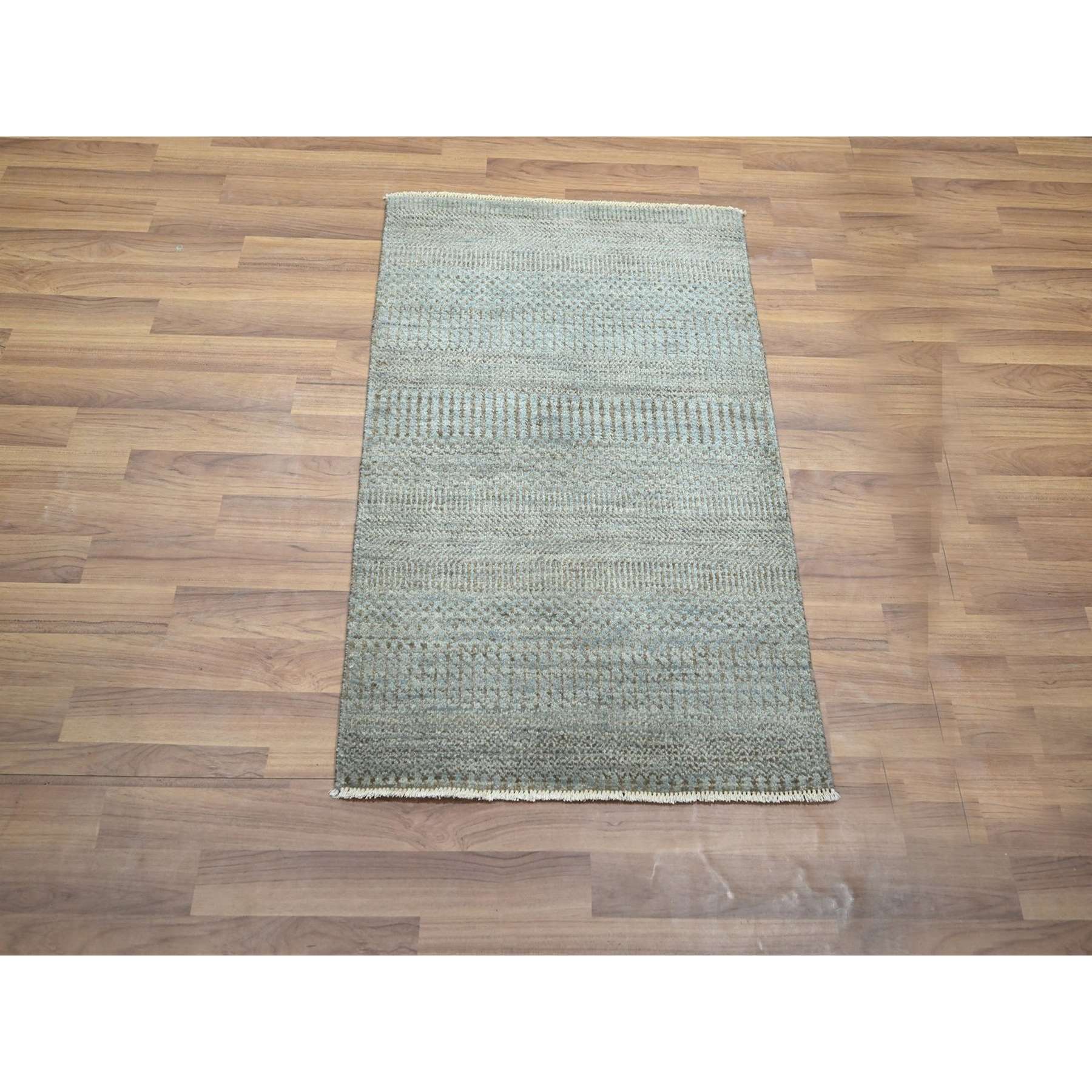 Modern-and-Contemporary-Hand-Knotted-Rug-382450