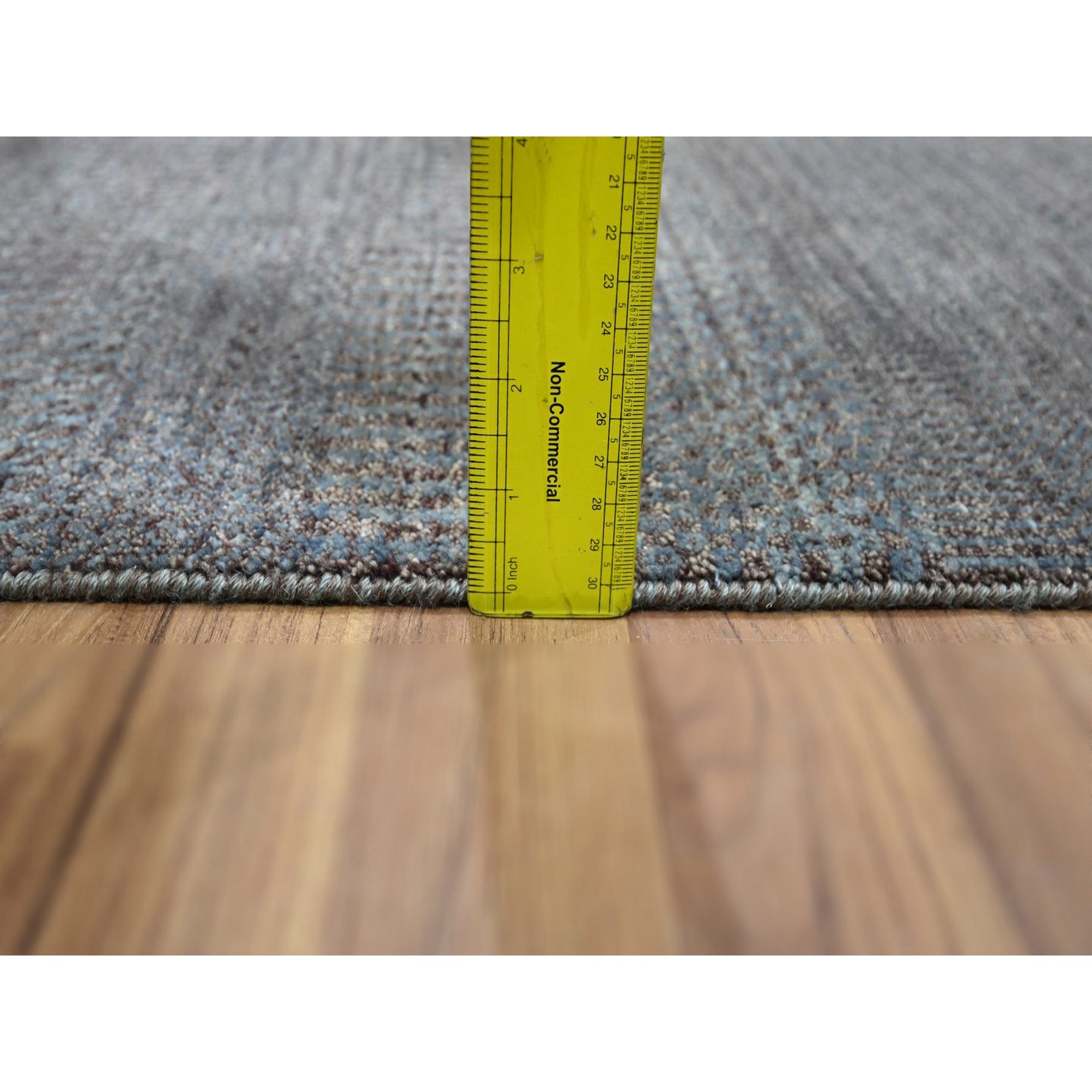 Modern-and-Contemporary-Hand-Knotted-Rug-382480